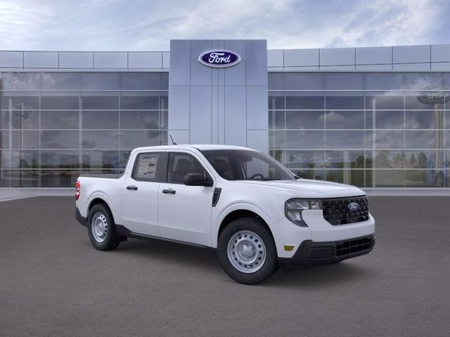 2026 White Metallic Ford Maverick XL FWD Truck