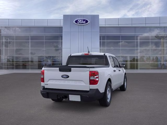 2026 White Metallic Ford Maverick XL FWD Truck