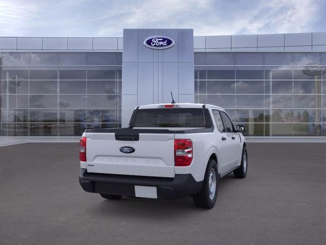 2026 White Metallic Ford Maverick XL FWD Truck