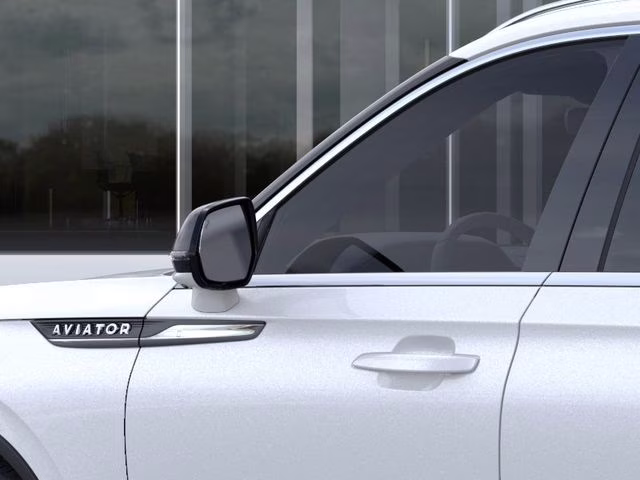 2026 White Metallic Lincoln Aviator Reserve RWD SUV