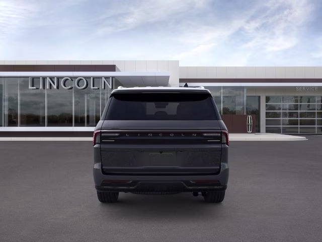 2026 Starlight Lincoln Navigator Premiere 4X4 SUV