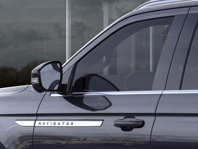 2026 Starlight Lincoln Navigator L Reserve 4X4 SUV