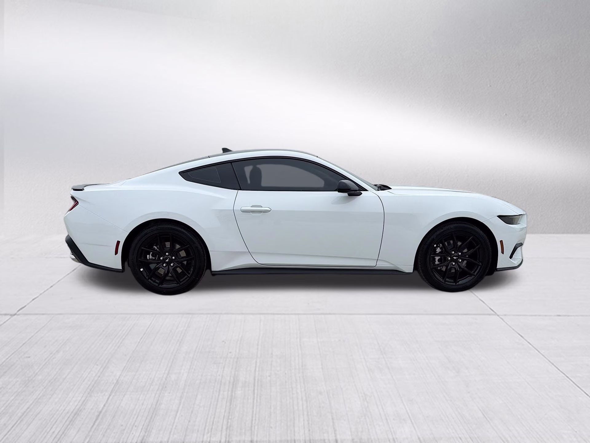 2026 Oxford White Ford Mustang EcoBoost RWD Coupe