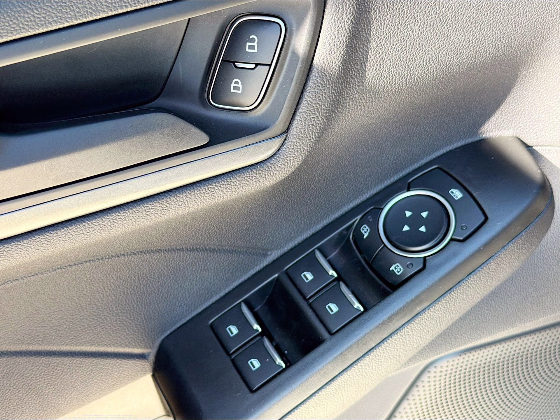 2026 Vapor Blue Metallic Ford Escape Active FWD SUV