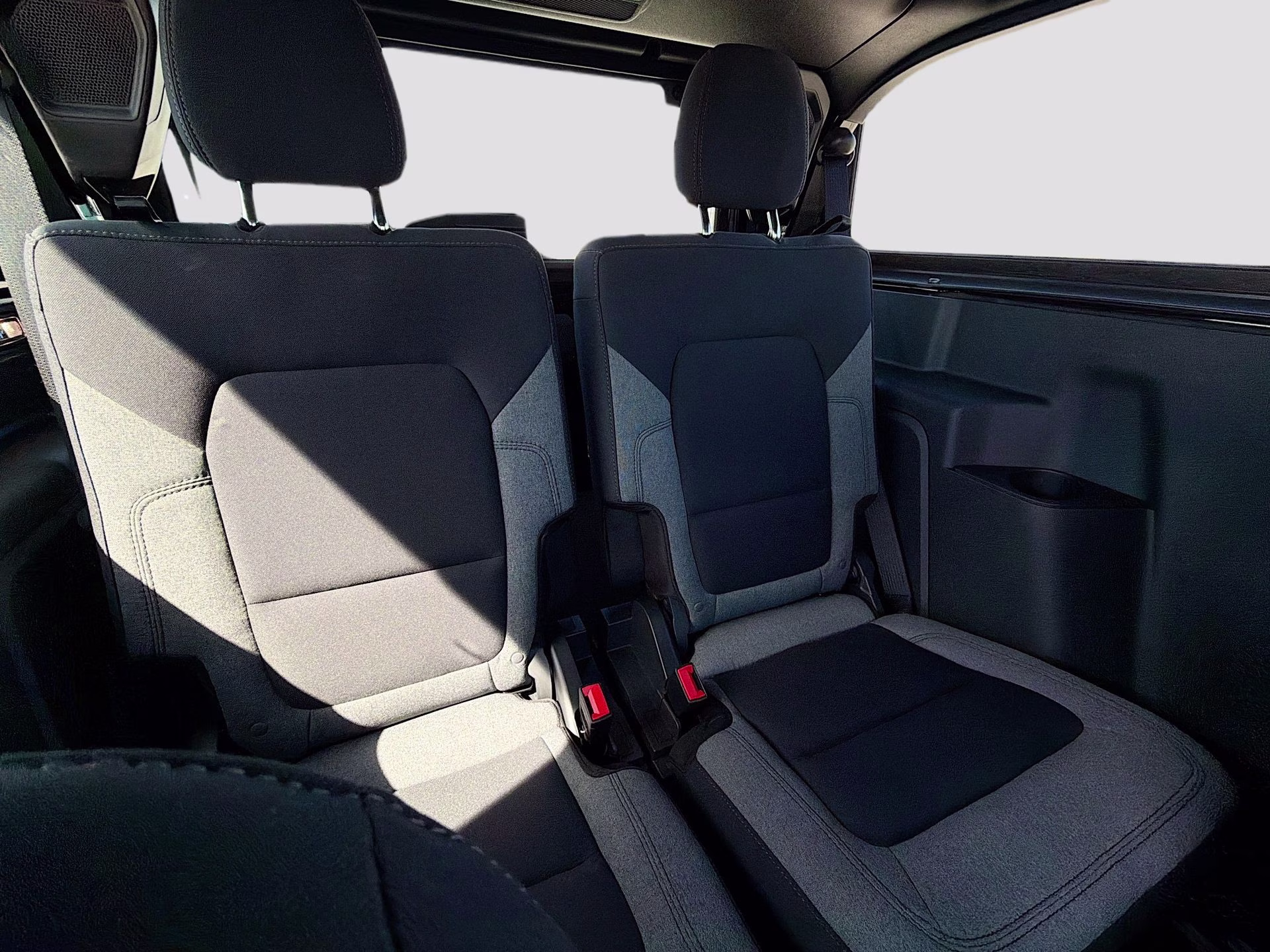 2025 Shadow Black Ford Bronco Base 4X4 SUV