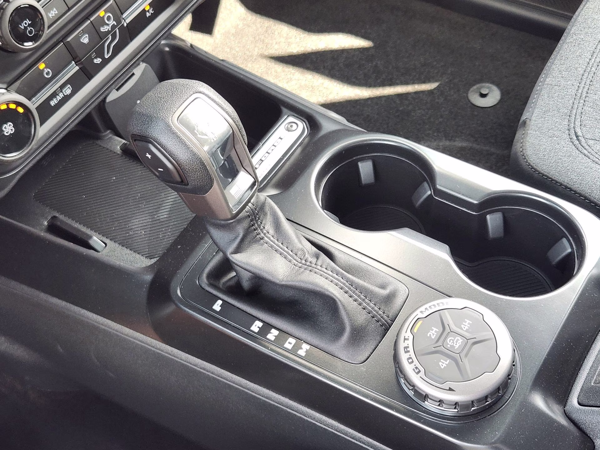 2025 Shadow Black Ford Bronco Base 4X4 SUV