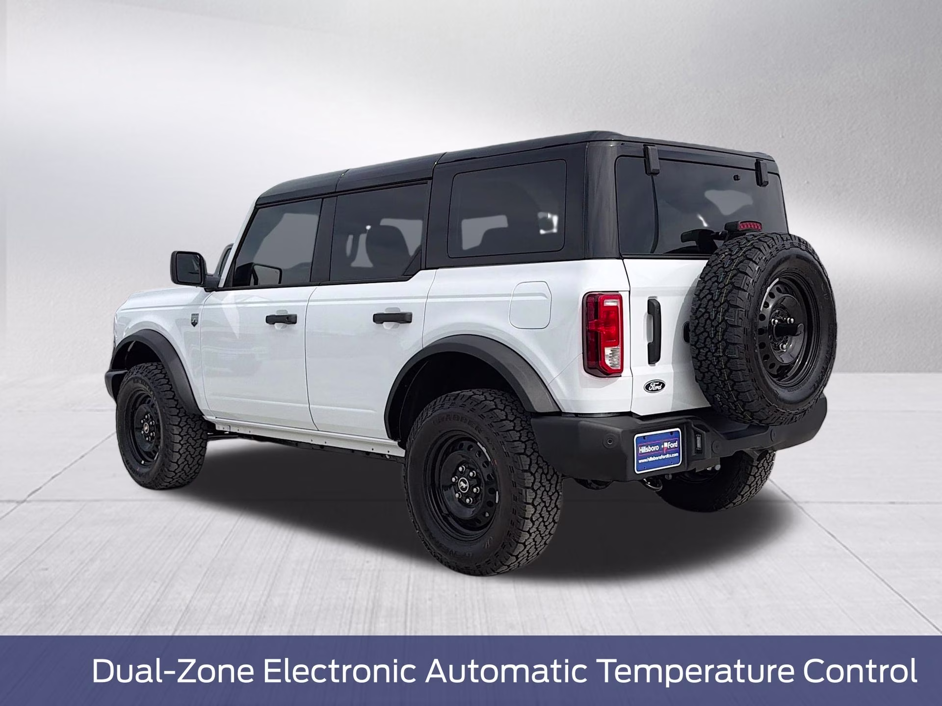 2026 Oxford White Ford Bronco Big Bend 4X4 SUV