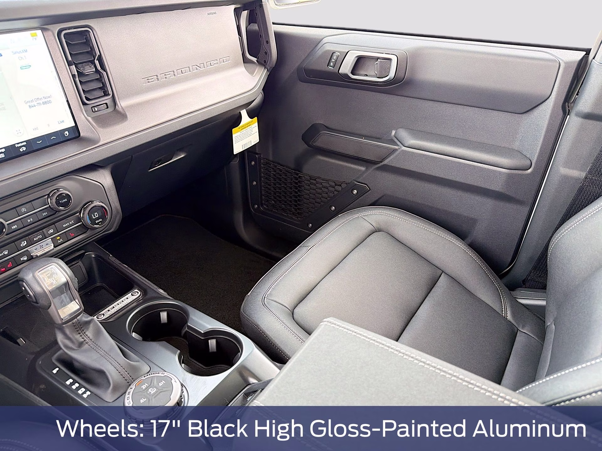 2026 Oxford White Ford Bronco Big Bend 4X4 SUV