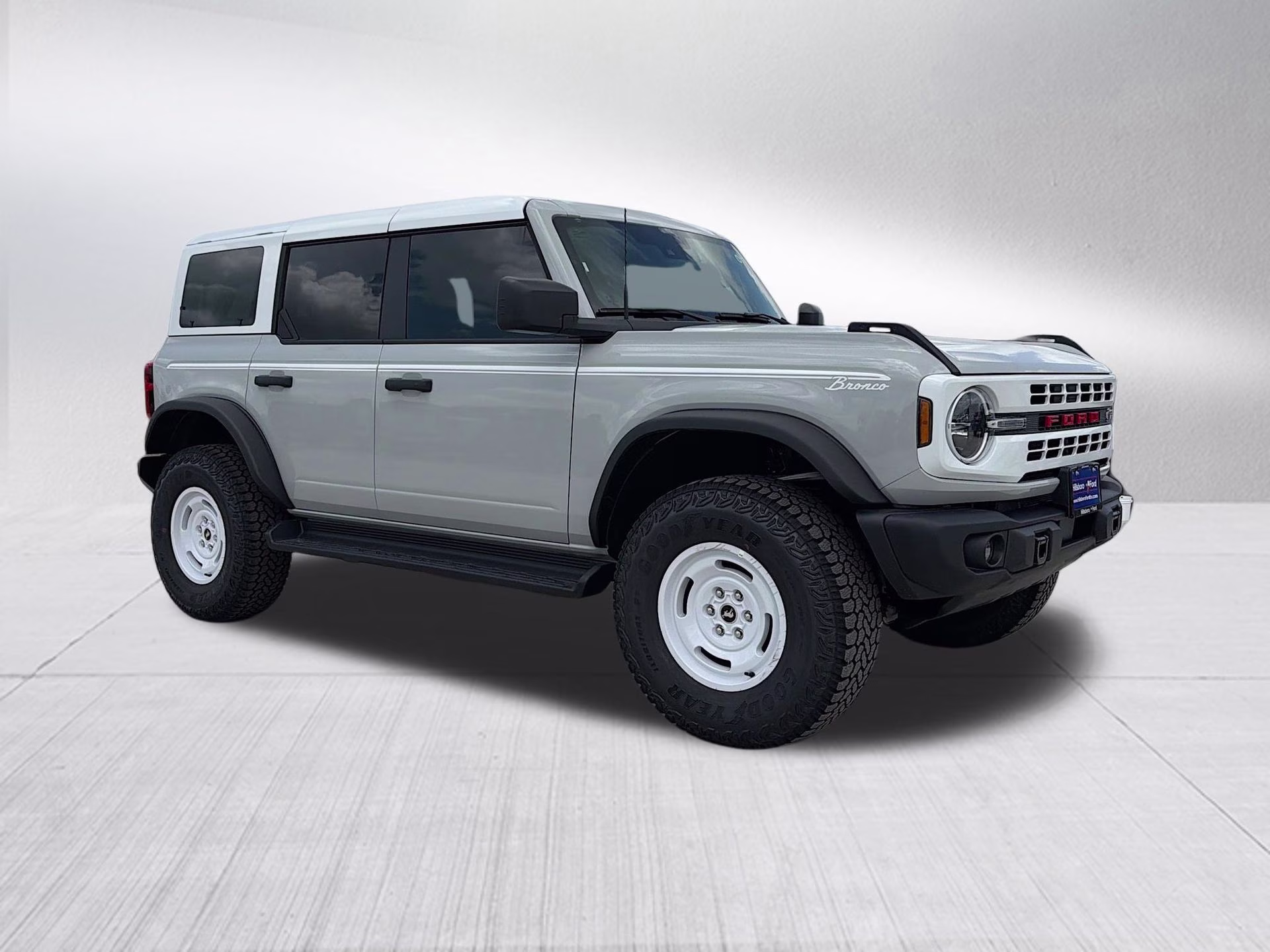 2026 Avalanche Gray Ford Bronco Heritage Edition 4X4 SUV