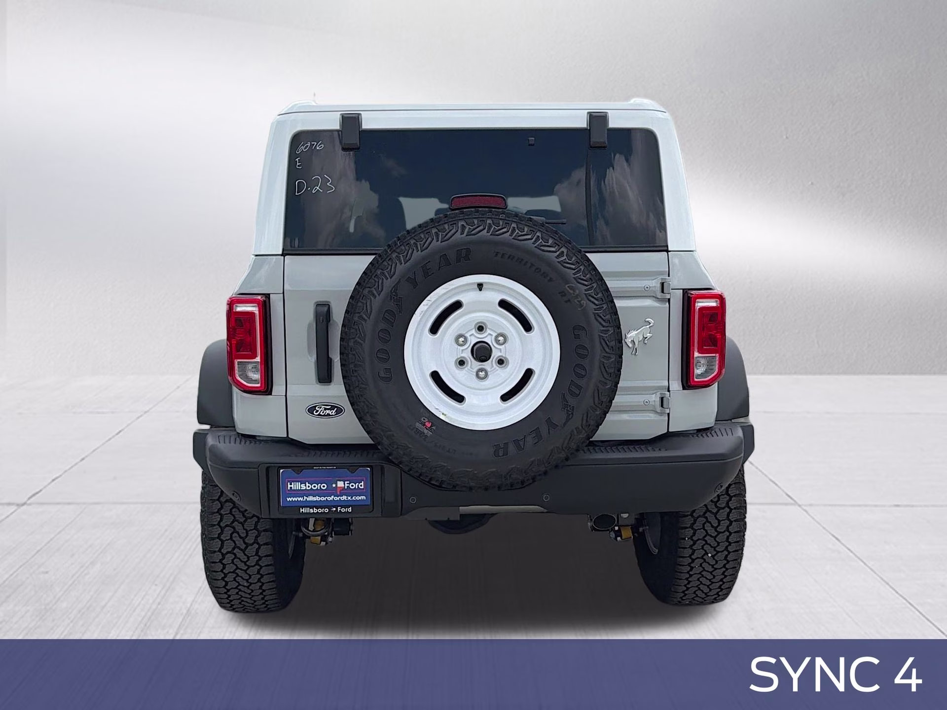2026 Avalanche Gray Ford Bronco Heritage Edition 4X4 SUV