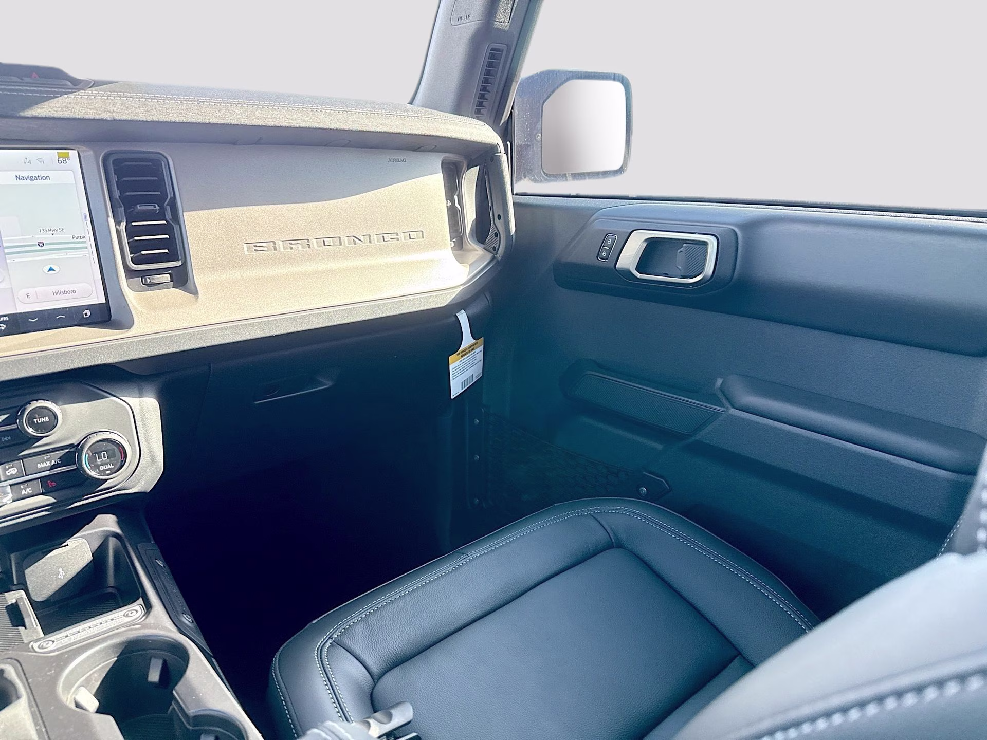 2025 Azure Gray Metallic Tri-Coat Ford Bronco Outer Banks 4X4 SUV