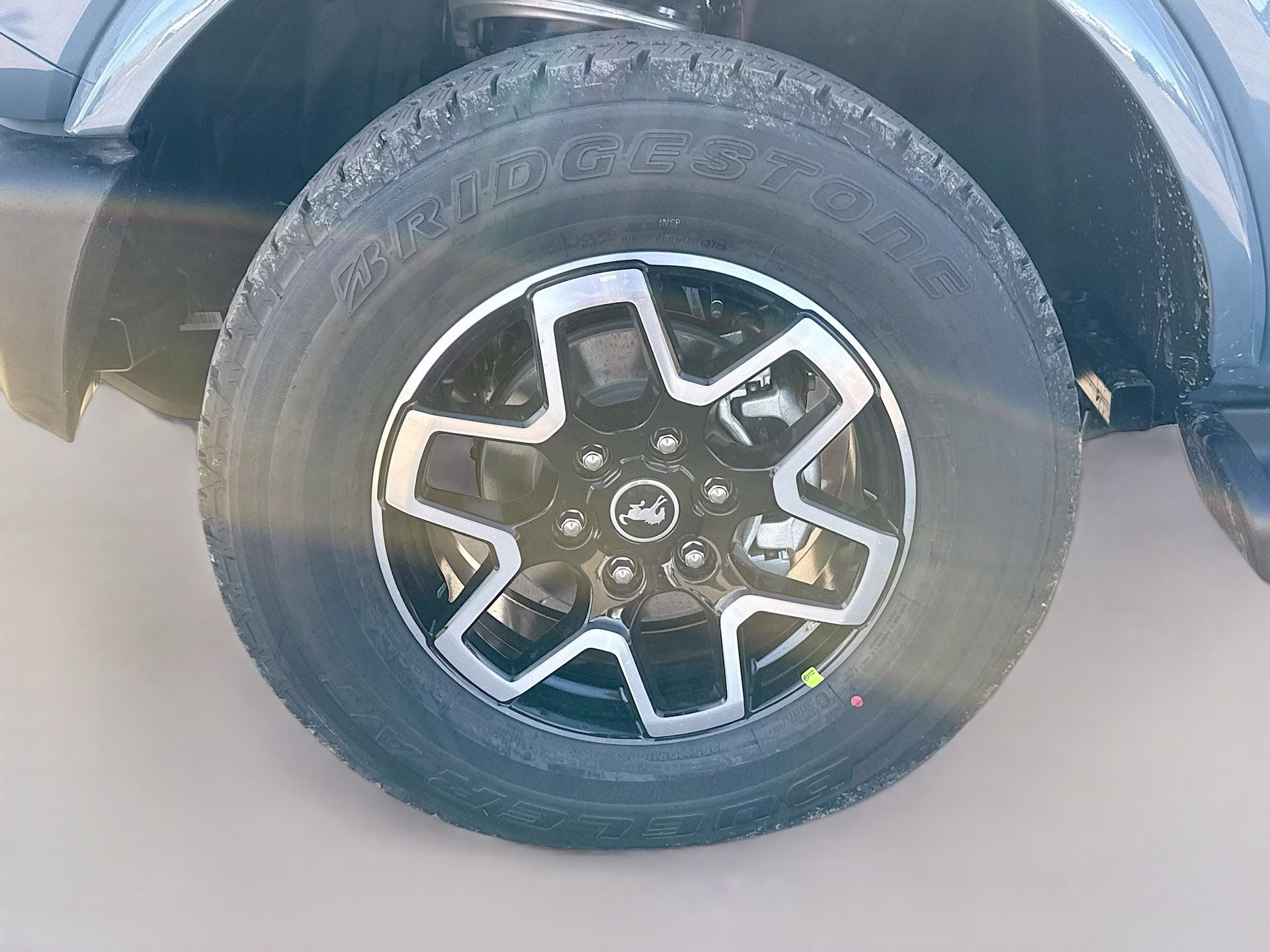 2025 Azure Gray Metallic Tri-Coat Ford Bronco Outer Banks 4X4 SUV