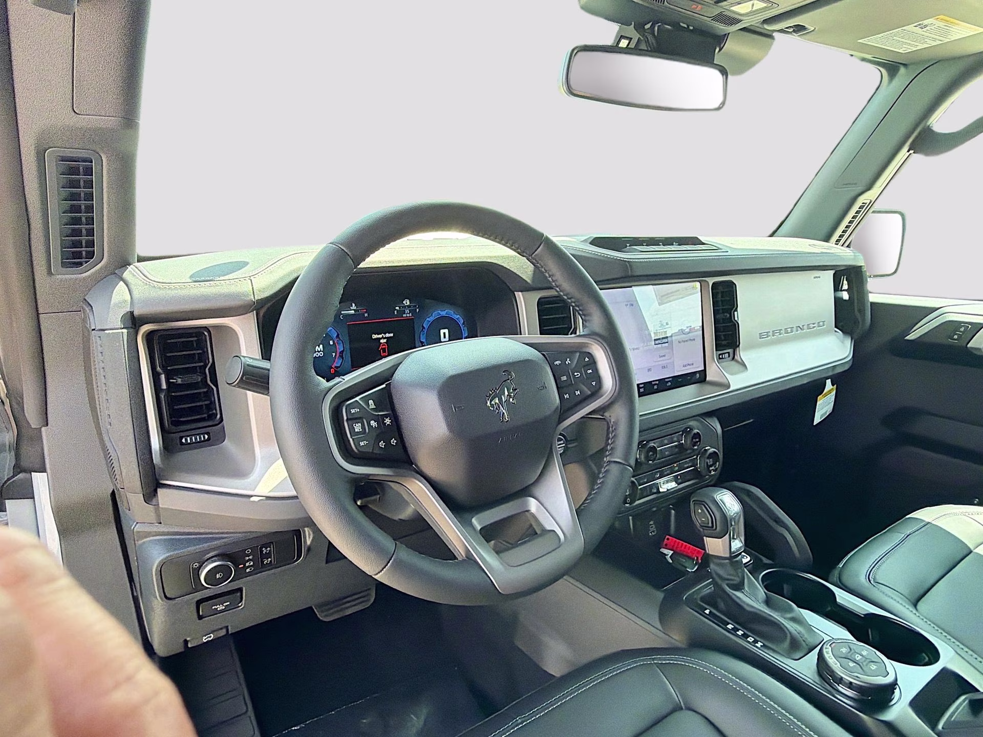 2026 Avalanche Gray Ford Bronco Outer Banks 4X4 SUV