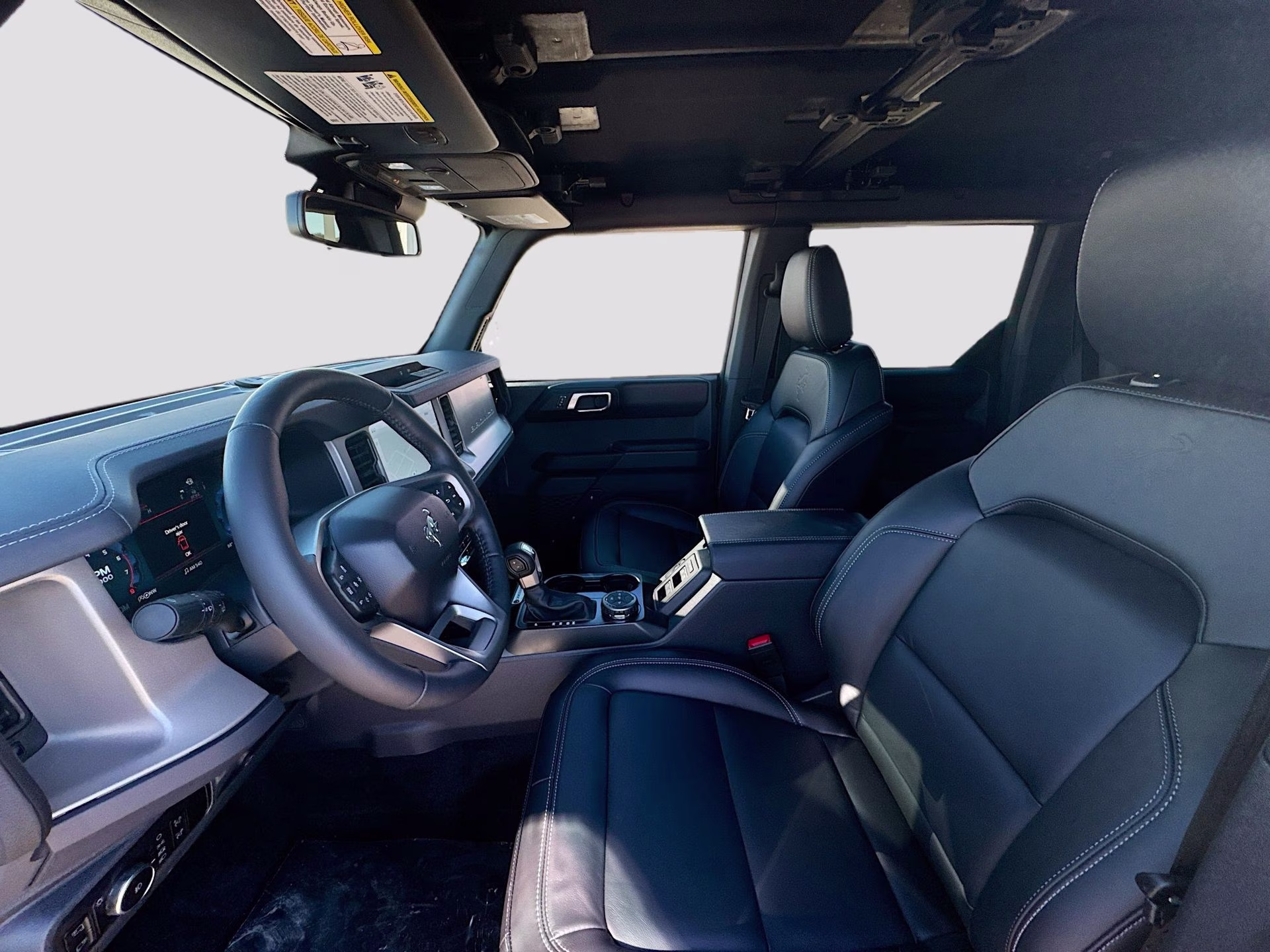2025 Azure Gray Metallic Tri-Coat Ford Bronco Outer Banks 4X4 SUV