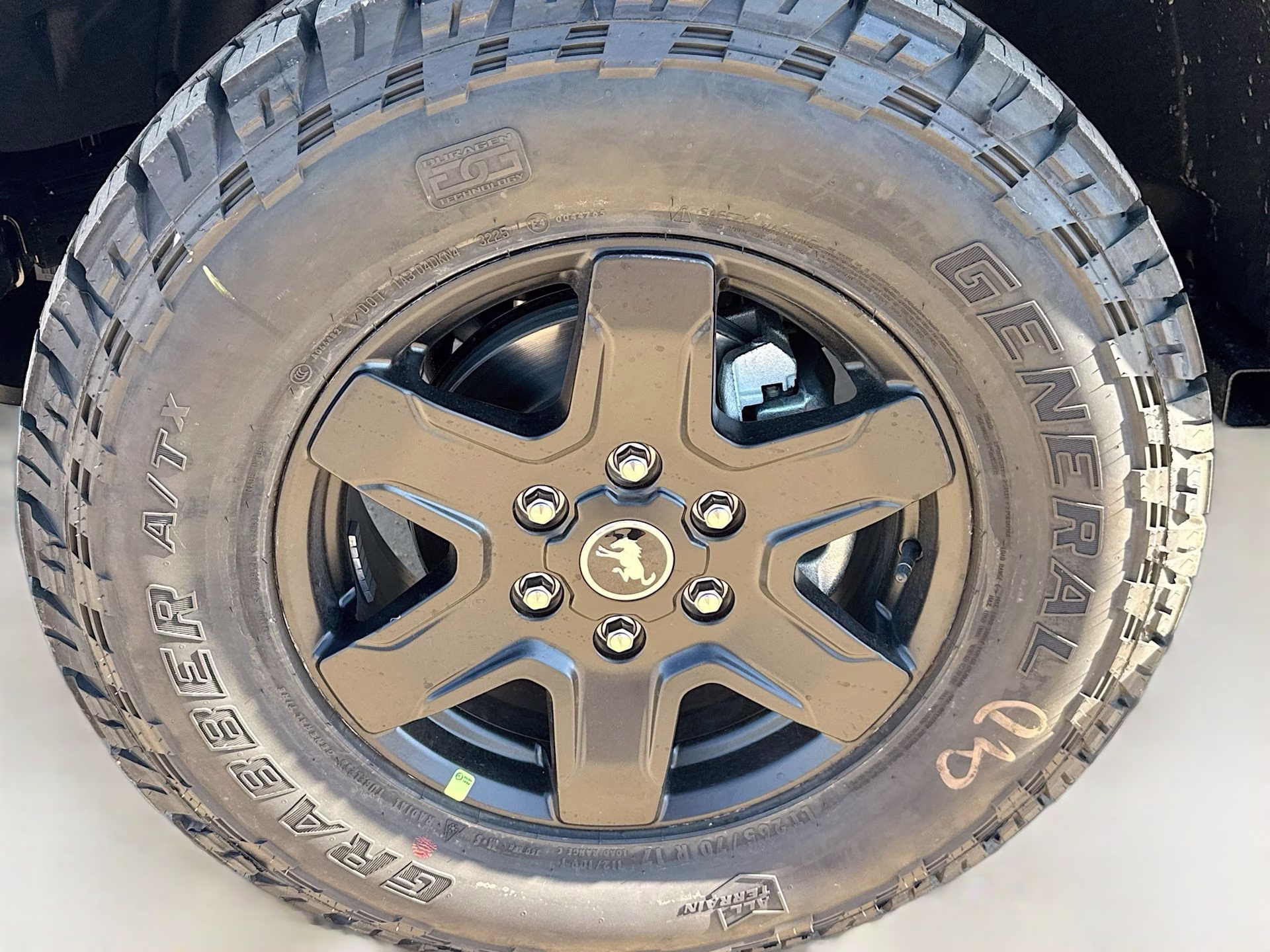 2025 Azure Gray Metallic Tri-Coat Ford Bronco Outer Banks 4X4 SUV