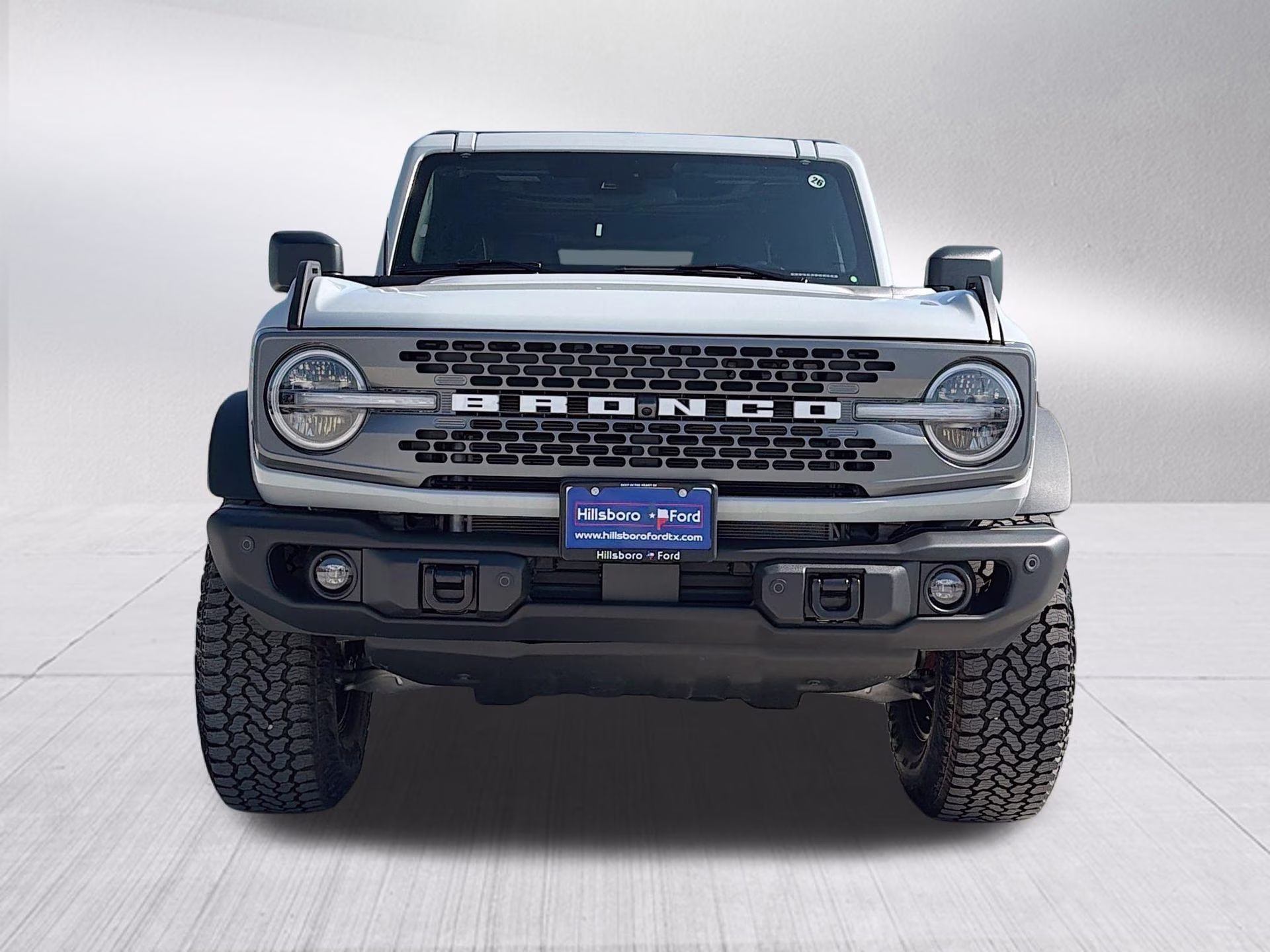 2026 Avalanche Gray Ford Bronco Badlands 4X4 SUV