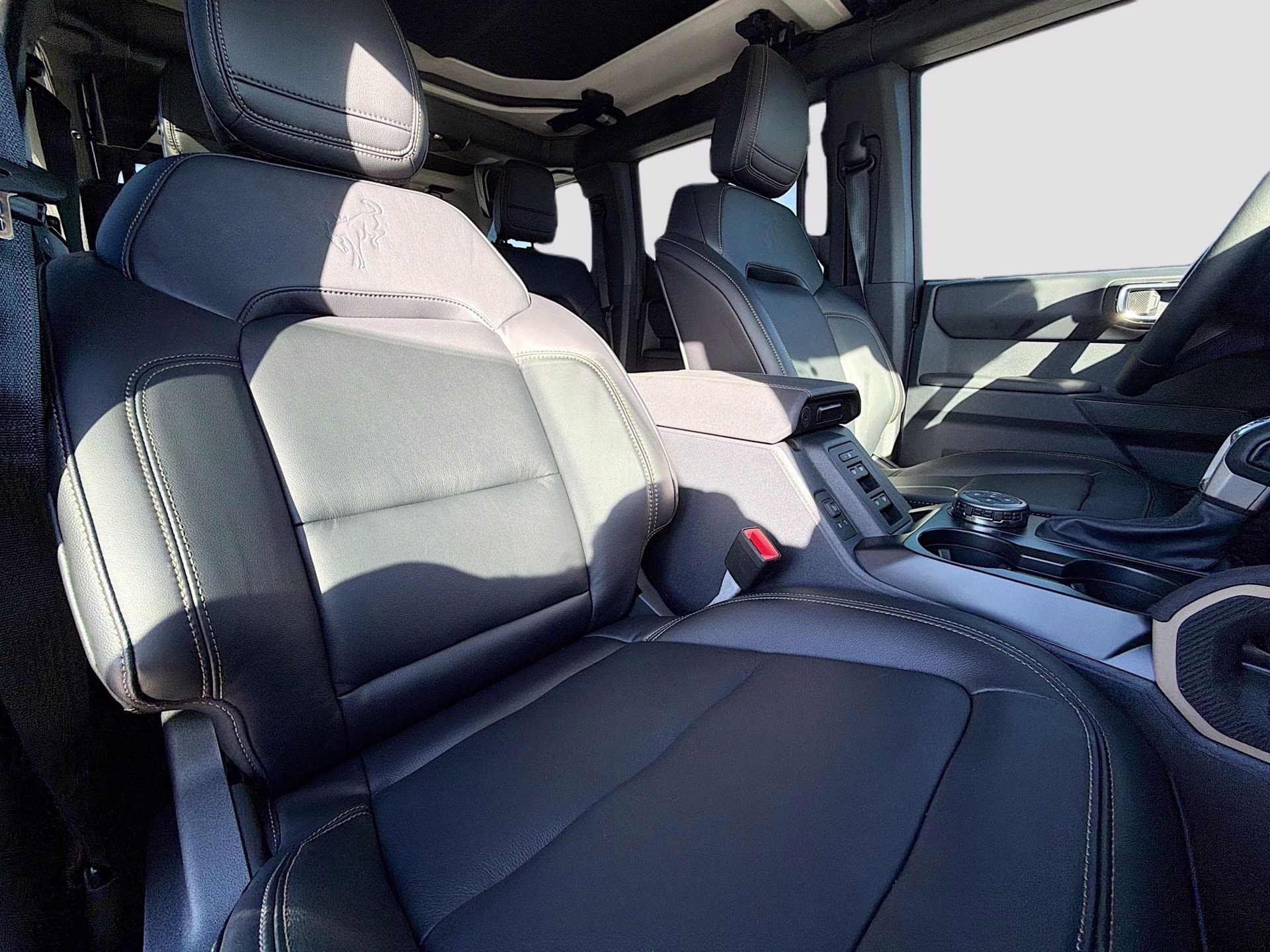 2025 Carbonized Gray Metallic Ford Bronco Badlands 4X4 SUV