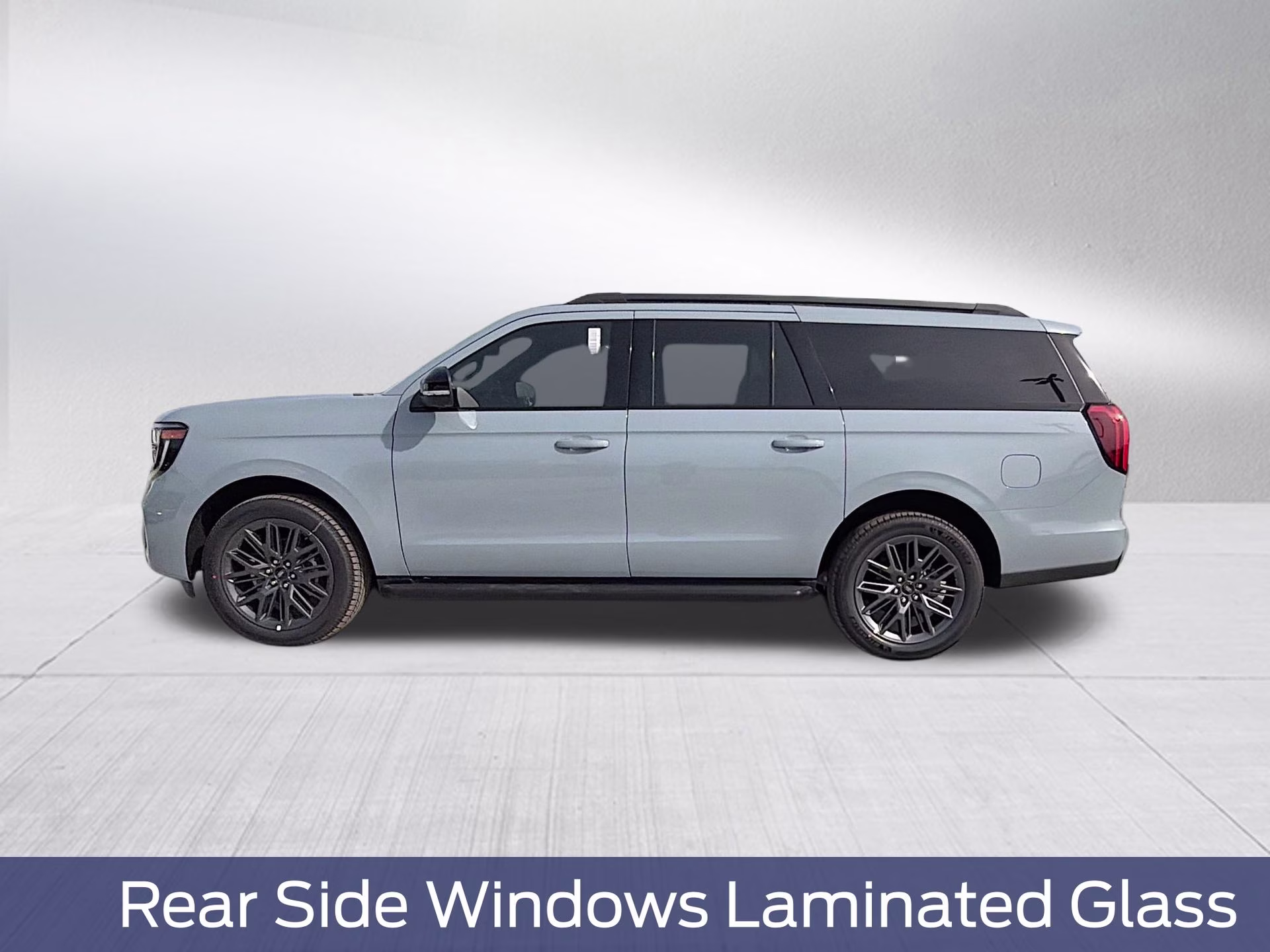 2026 Glacier Gray Metallic Tri-Coat Ford Expedition Max Platinum 4X4 SUV