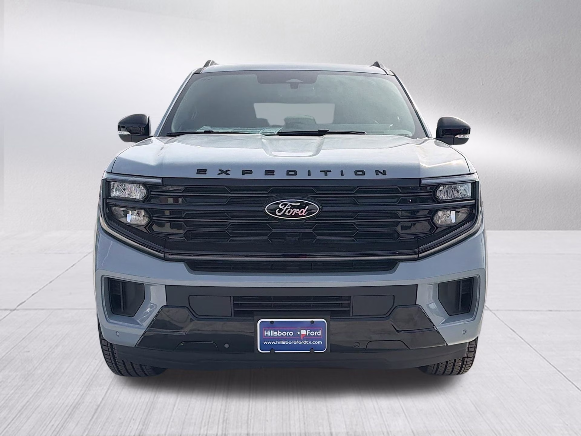 2026 Glacier Gray Metallic Tri-Coat Ford Expedition Max Platinum 4X4 SUV