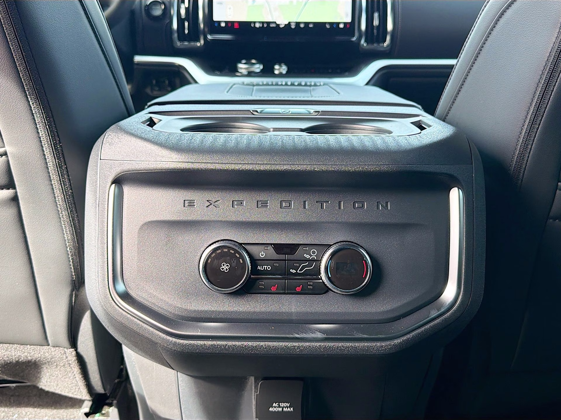 2026 Glacier Gray Metallic Tri-Coat Ford Expedition Max Platinum 4X4 SUV