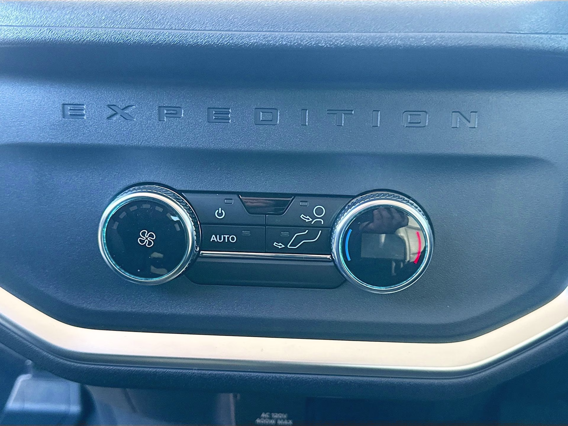 2026 Dark Matter Gray Metallic Ford Expedition Active RWD SUV