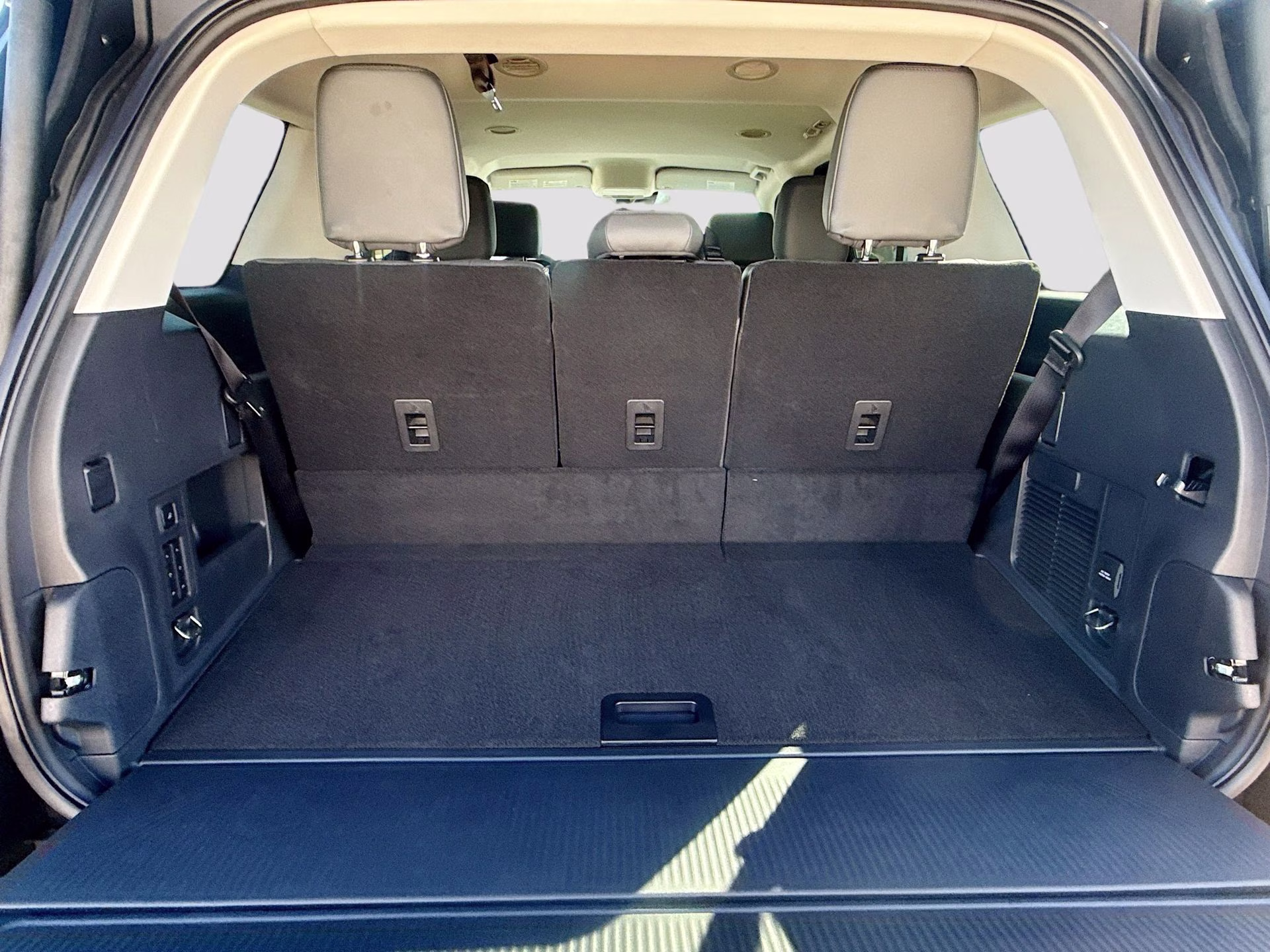 2026 Dark Matter Gray Metallic Ford Expedition Active RWD SUV