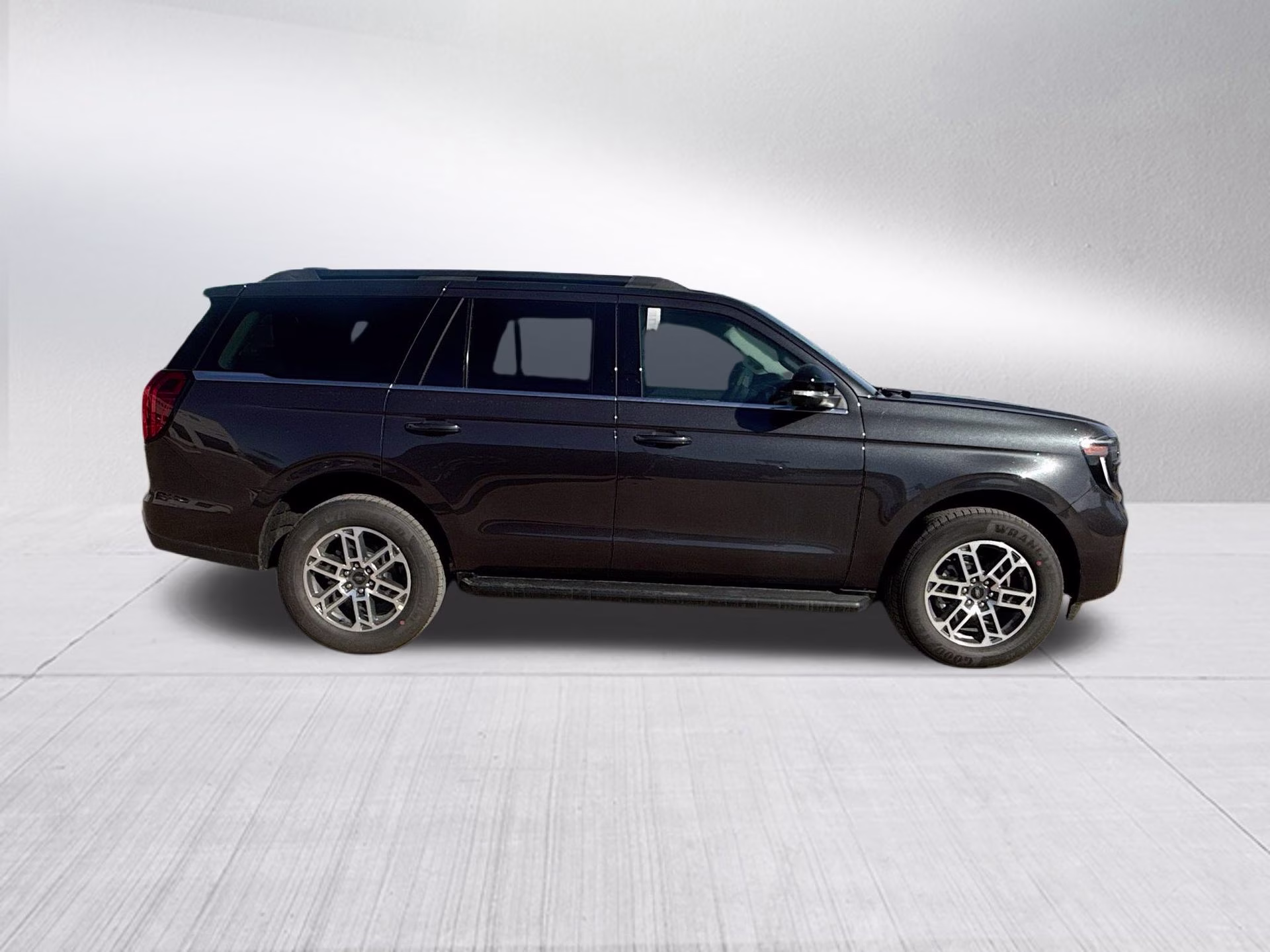 2026 Dark Matter Gray Metallic Ford Expedition Active RWD SUV