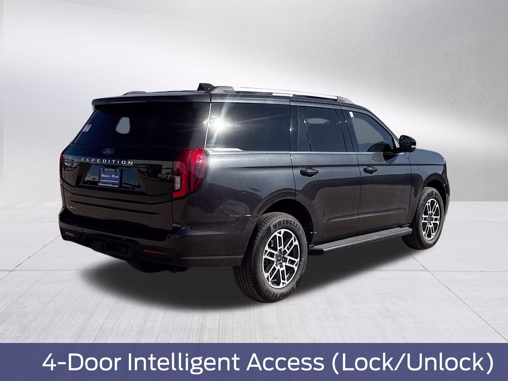 2026 Dark Matter Gray Metallic Ford Expedition Active RWD SUV