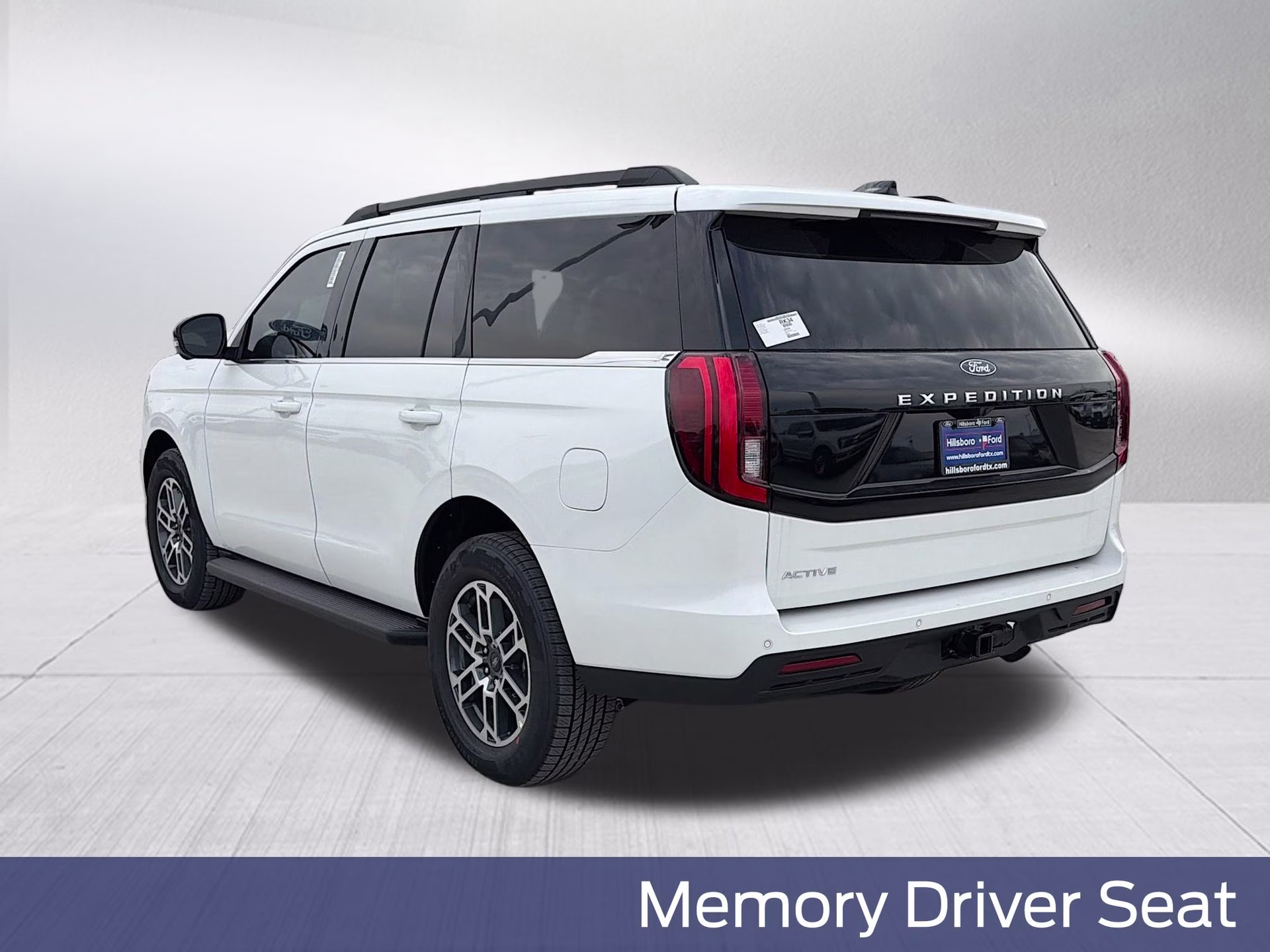 2026 Star White Metallic Tri-Coat Ford Expedition Active RWD SUV