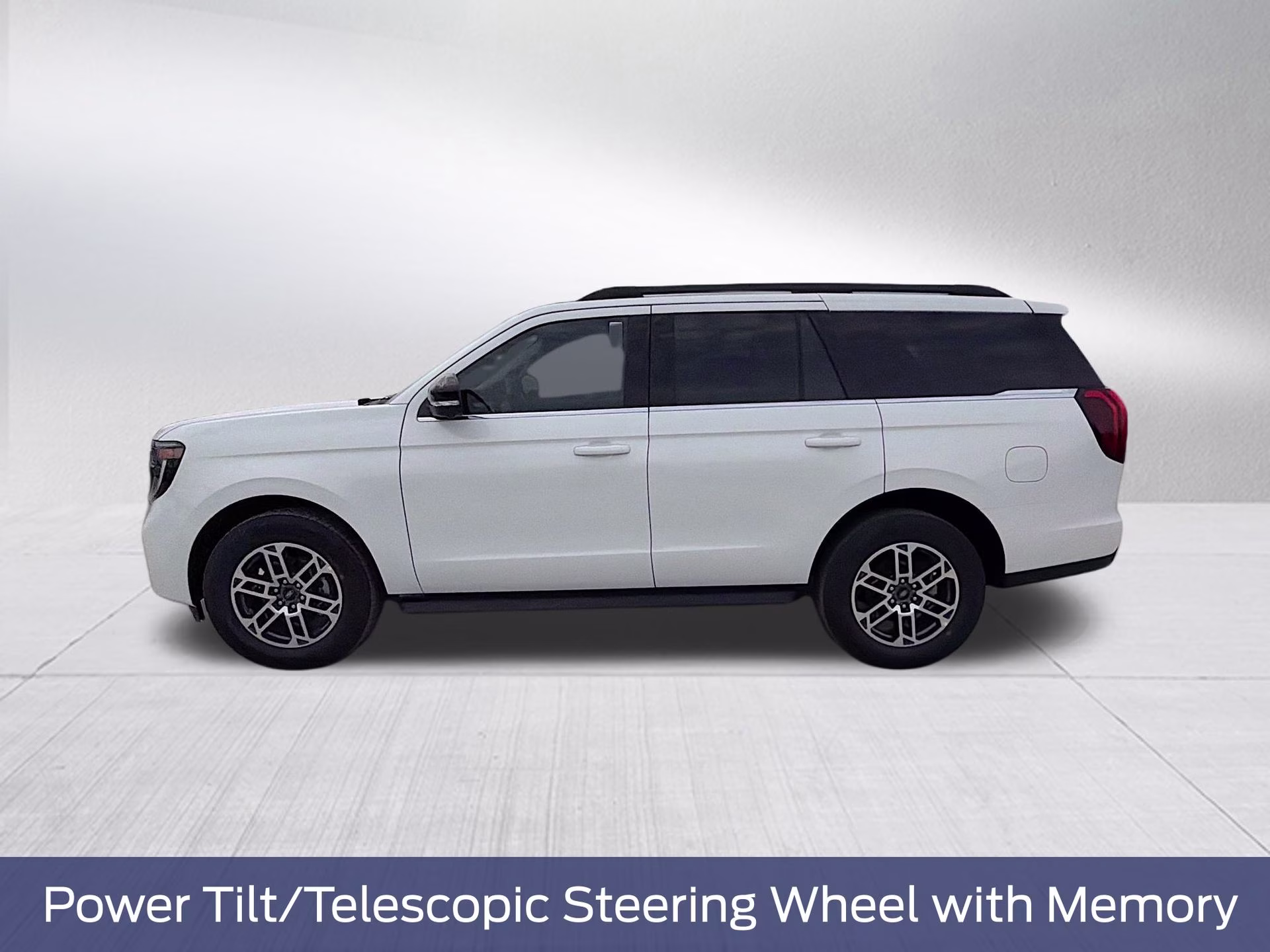 2026 Star White Metallic Tri-Coat Ford Expedition Active RWD SUV