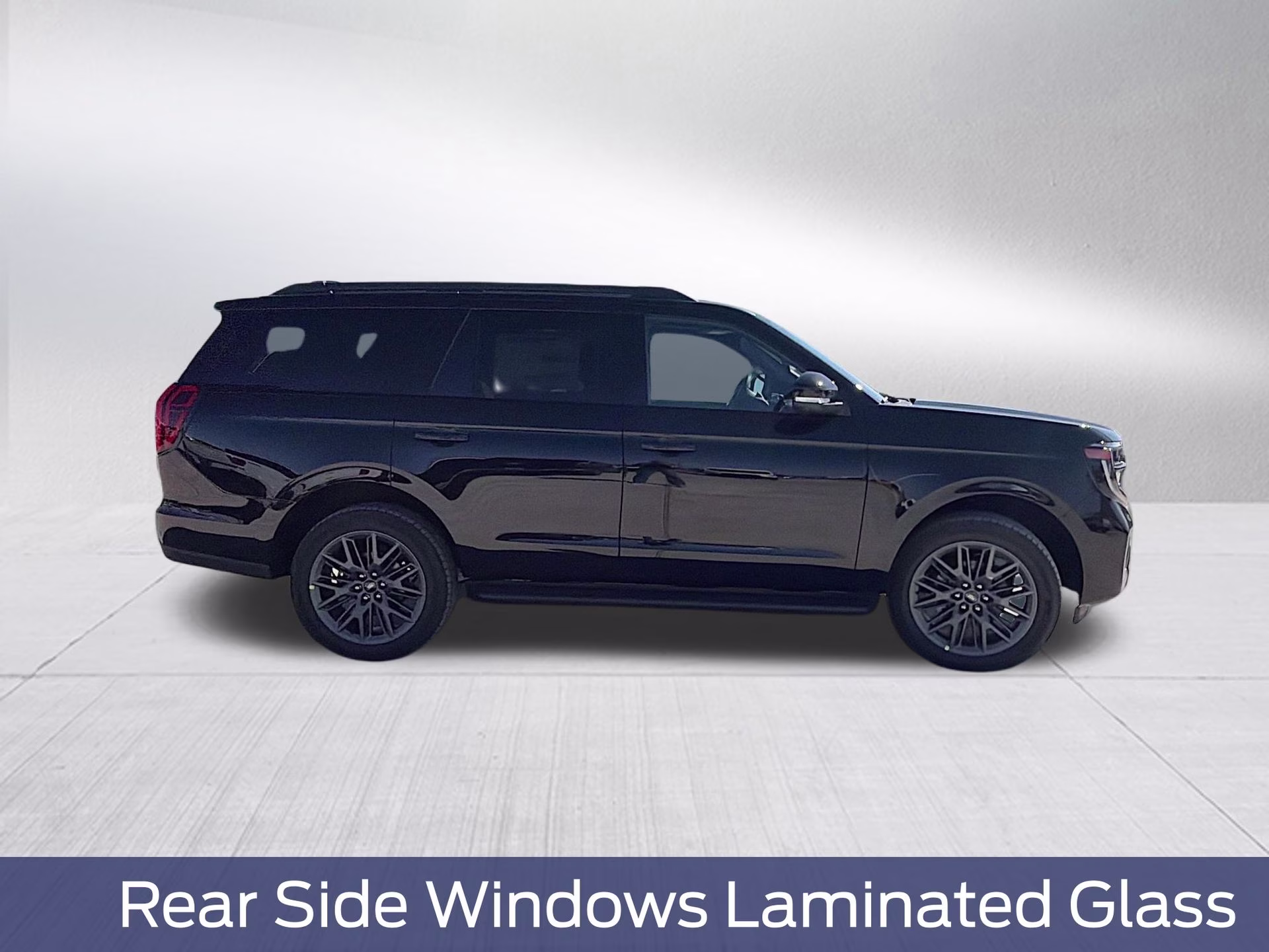 2026 Agate Black Metallic Ford Expedition Platinum 4X4 SUV