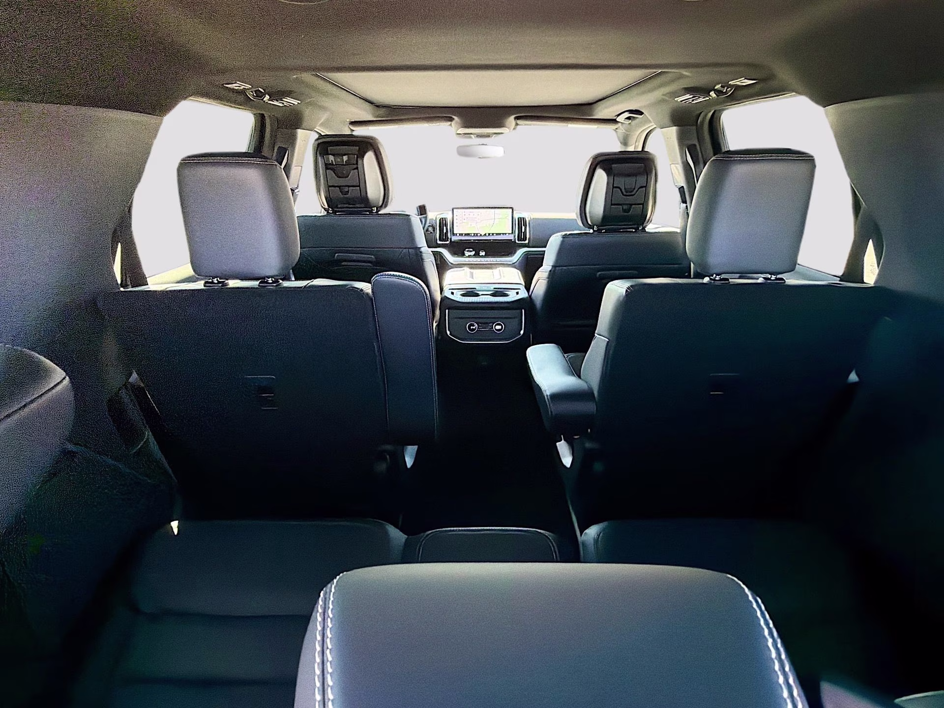 2026 Agate Black Metallic Ford Expedition Platinum 4X4 SUV