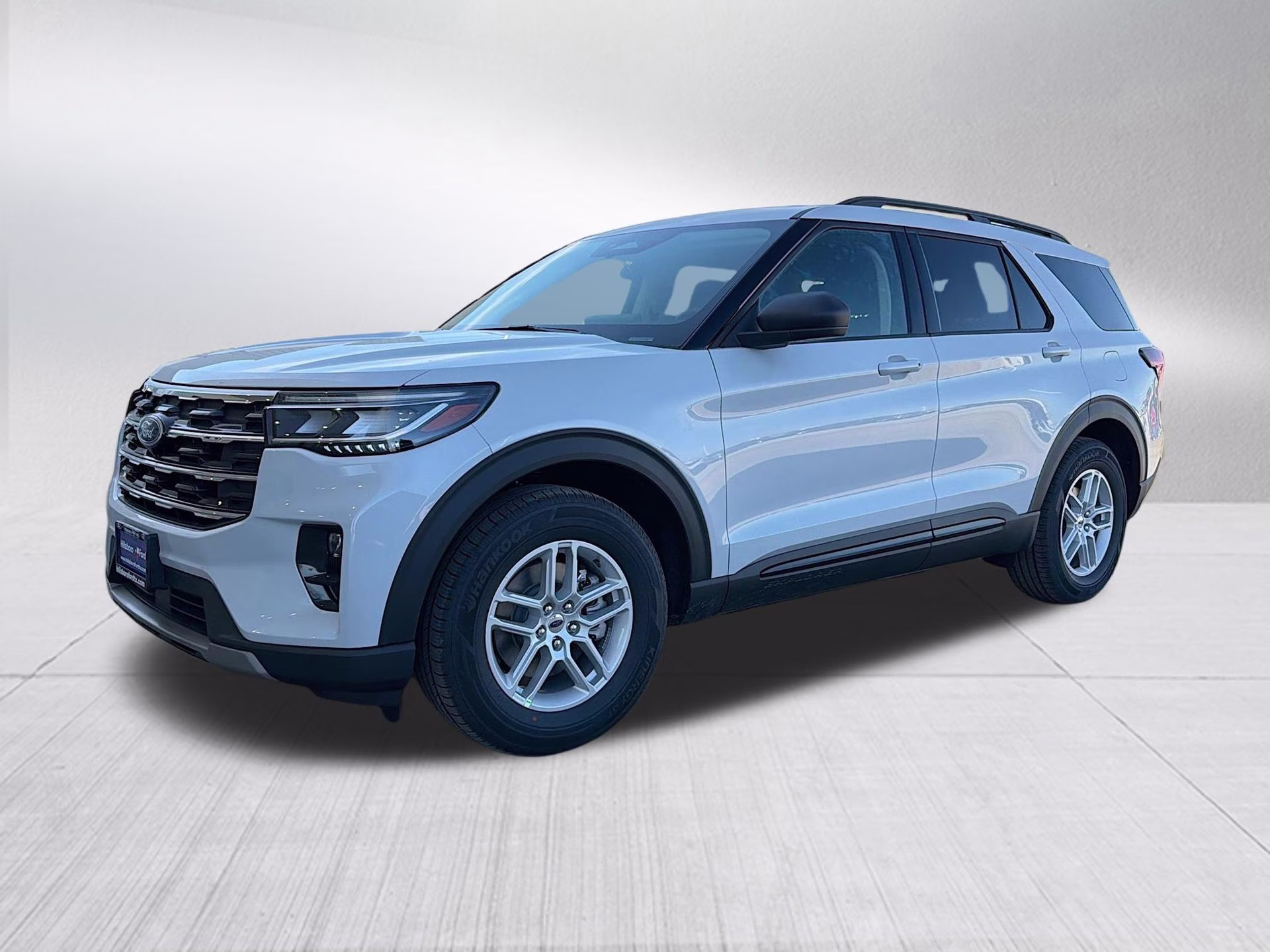 2026 Space White Metallic Ford Explorer Active RWD SUV