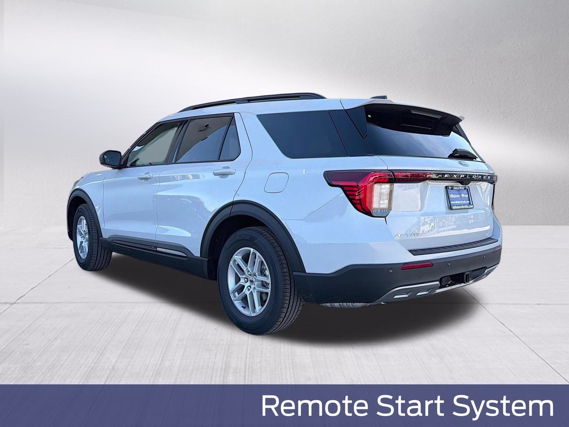 2026 Space White Metallic Ford Explorer Active RWD SUV