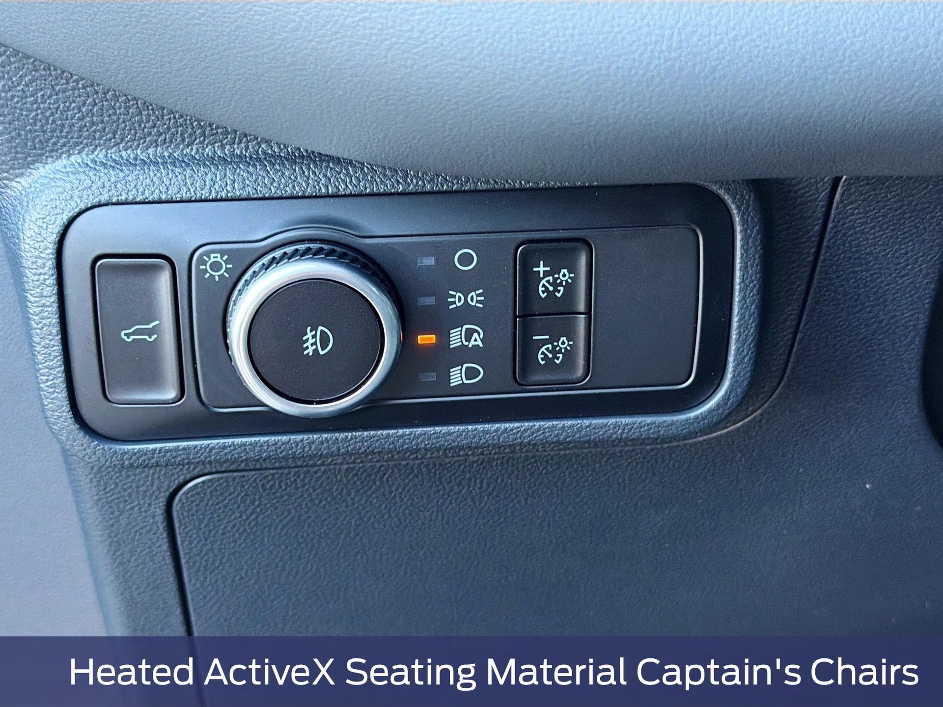2026 Space White Metallic Ford Explorer Active RWD SUV