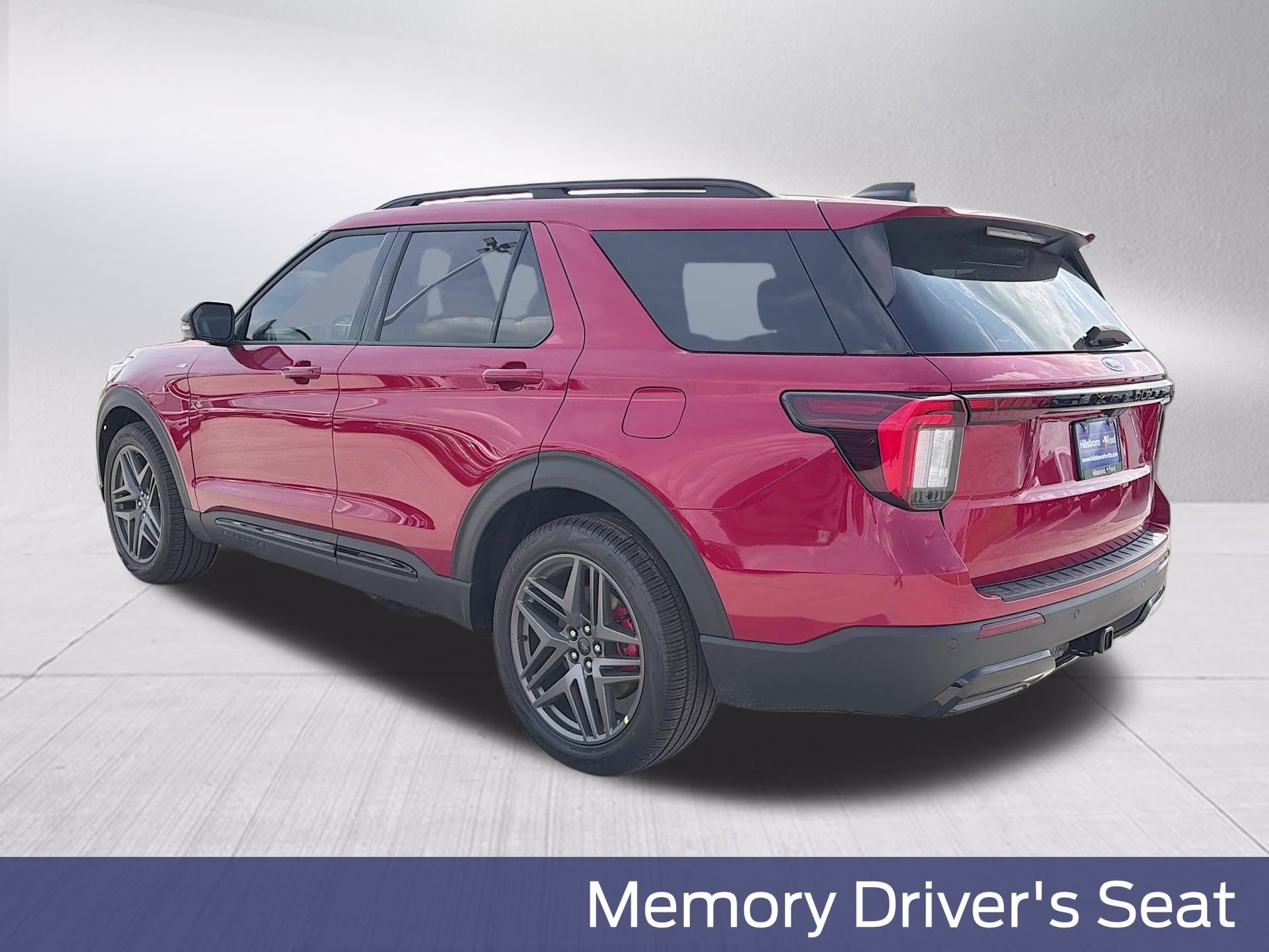 2026 Rapid Red Metallic Tinted Clearcoat Ford Explorer ST-Line RWD SUV