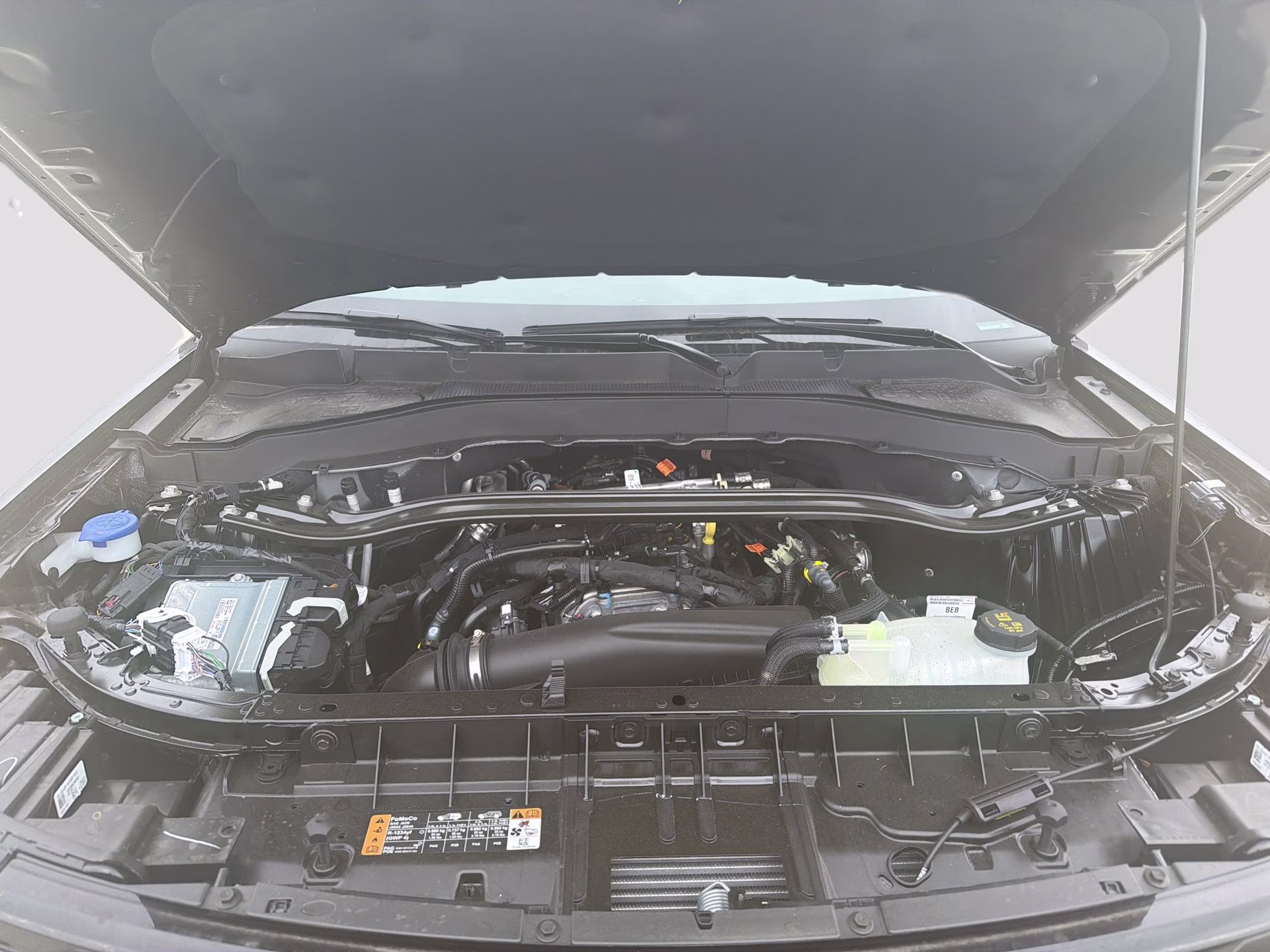 2026 Agate Black Metallic Ford Explorer ST-Line RWD SUV