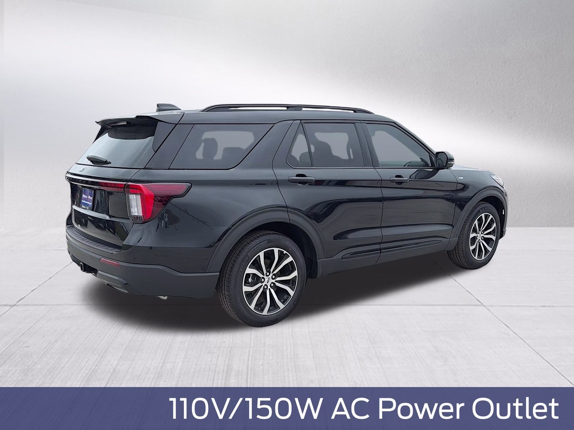2026 Agate Black Metallic Ford Explorer ST-Line RWD SUV