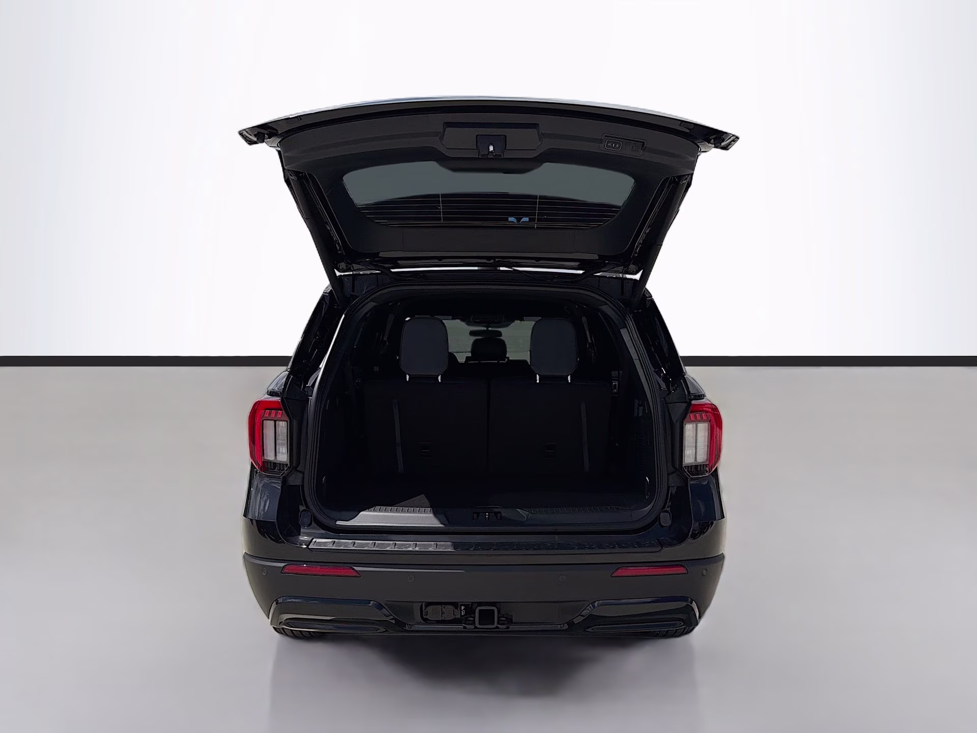2026 Agate Black Metallic Ford Explorer ST-Line RWD SUV