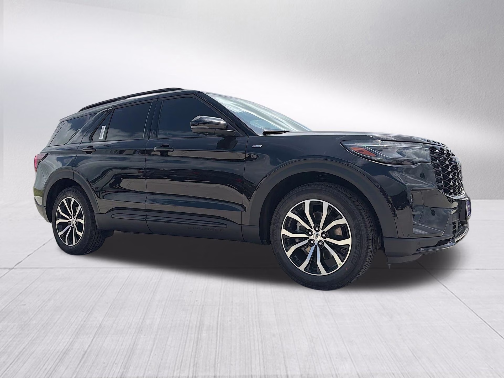 2026 Agate Black Metallic Ford Explorer ST-Line RWD SUV