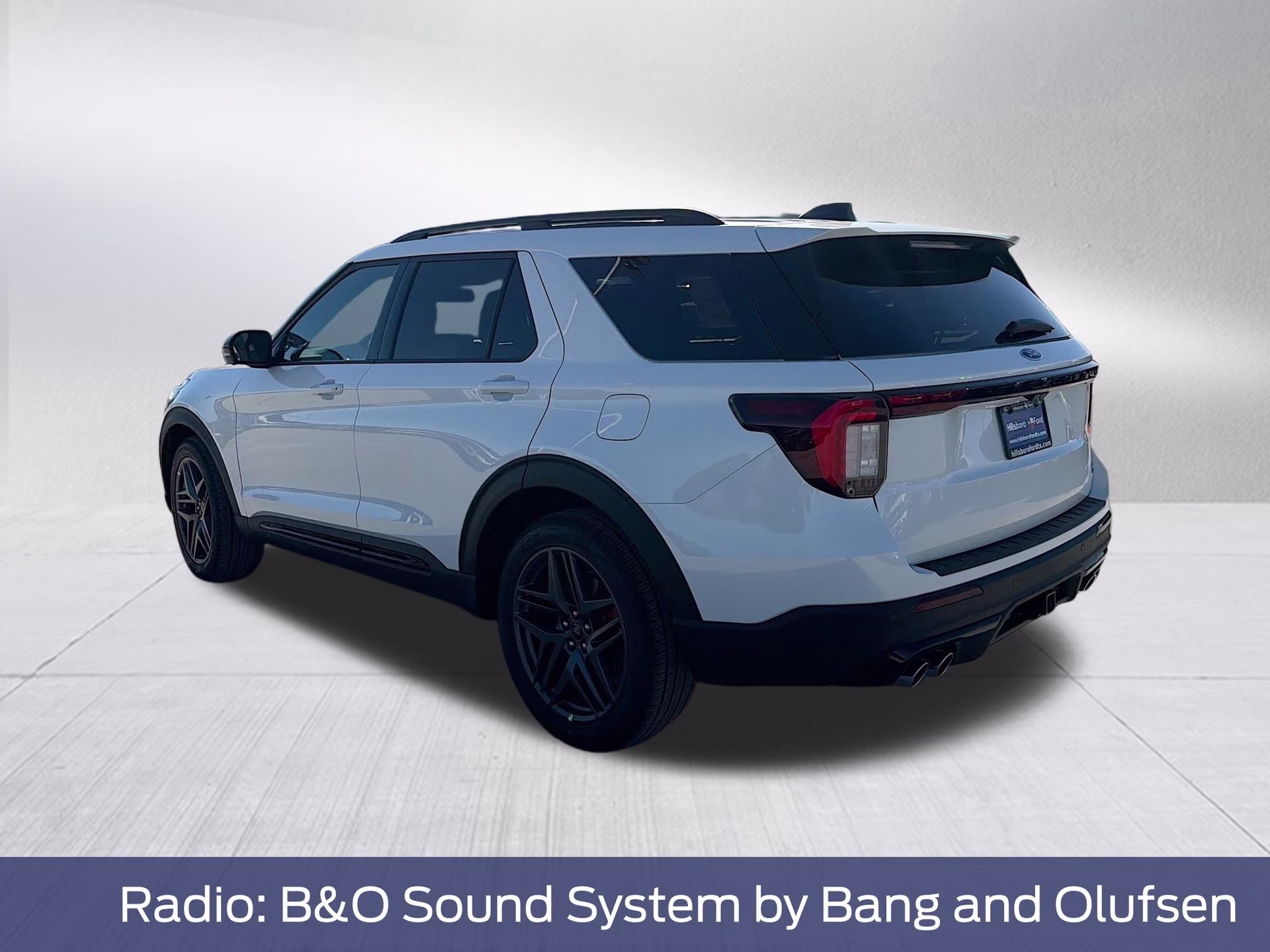 2026 Star White Metallic Tri-Coat Ford Explorer ST 4X4 SUV