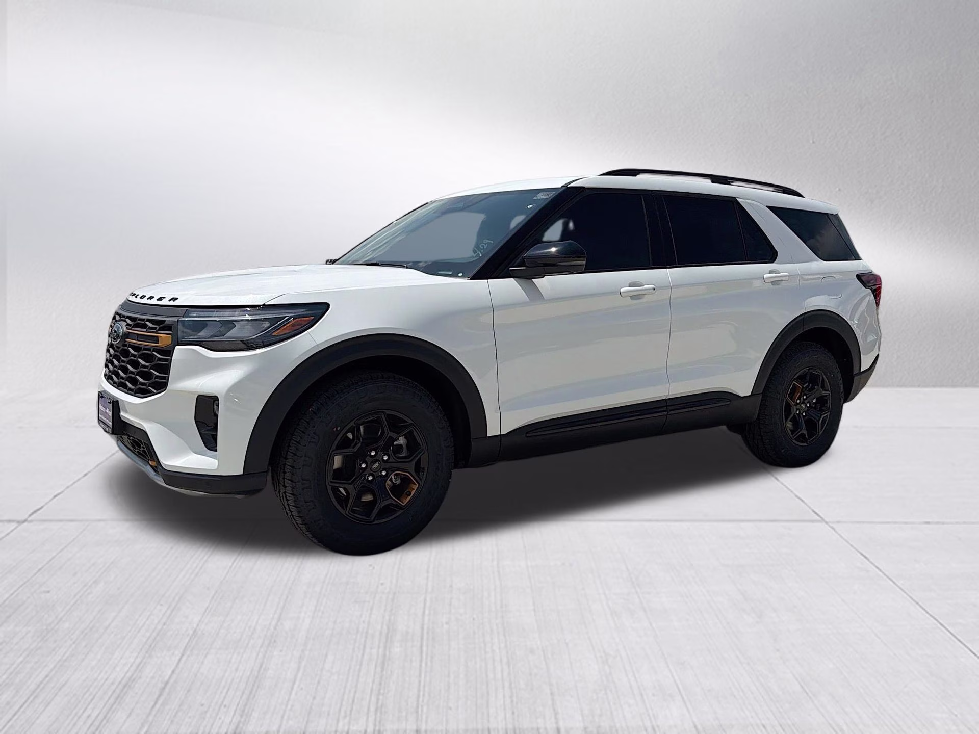 2026 Star White Metallic Tri-Coat Ford Explorer Tremor 4X4 SUV