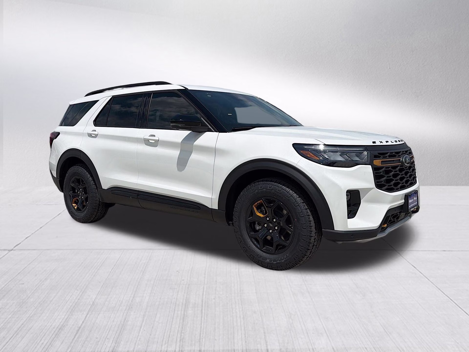2026 Star White Metallic Tri-Coat Ford Explorer Tremor 4X4 SUV