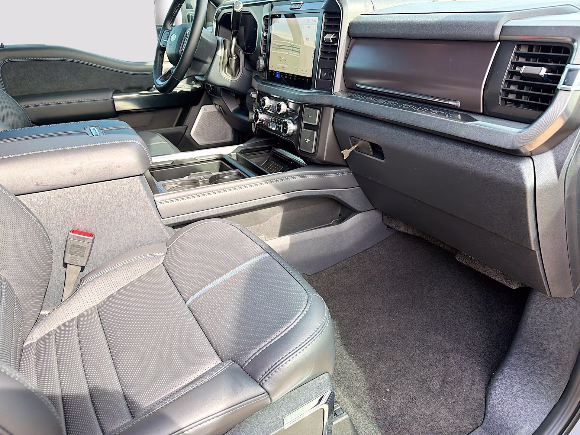 2026 Glacier Gray Metallic Tri-Coat Ford Super Duty F-250 SRW Platinum 4X4 Truck