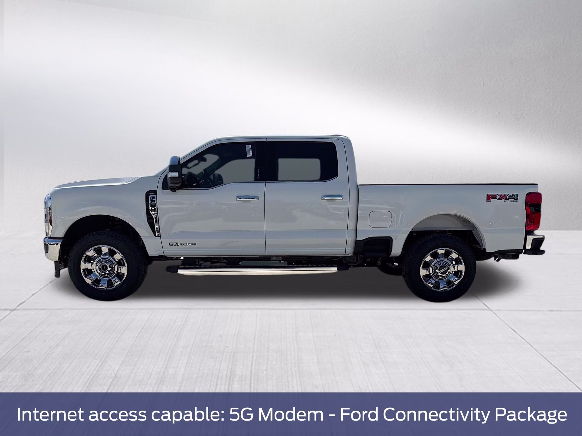 2026 Star White Metallic Tri-Coat Ford Super Duty F-250 SRW Lariat 4X4 Truck