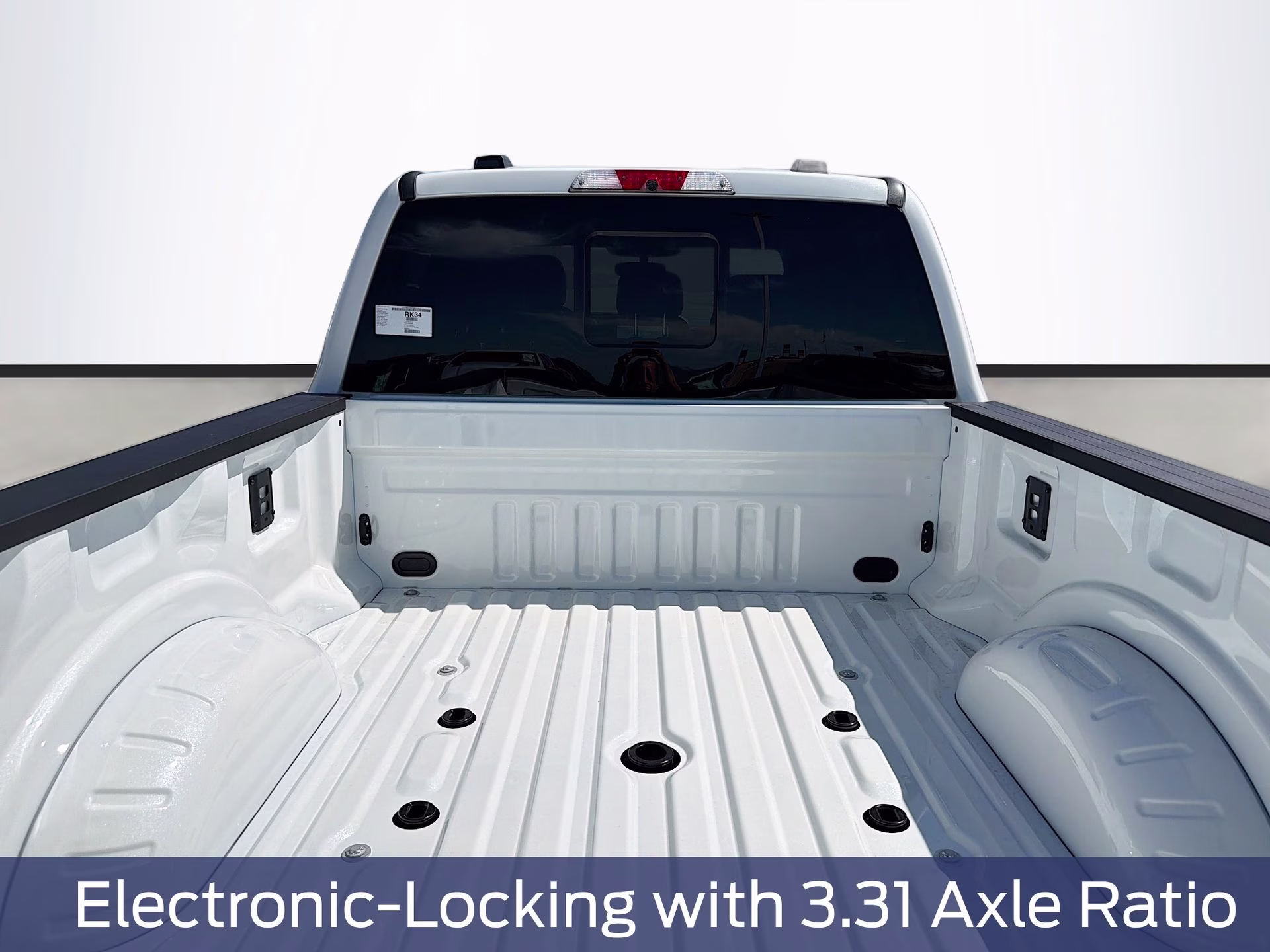 2026 Star White Metallic Tri-Coat Ford Super Duty F-250 SRW Lariat 4X4 Truck