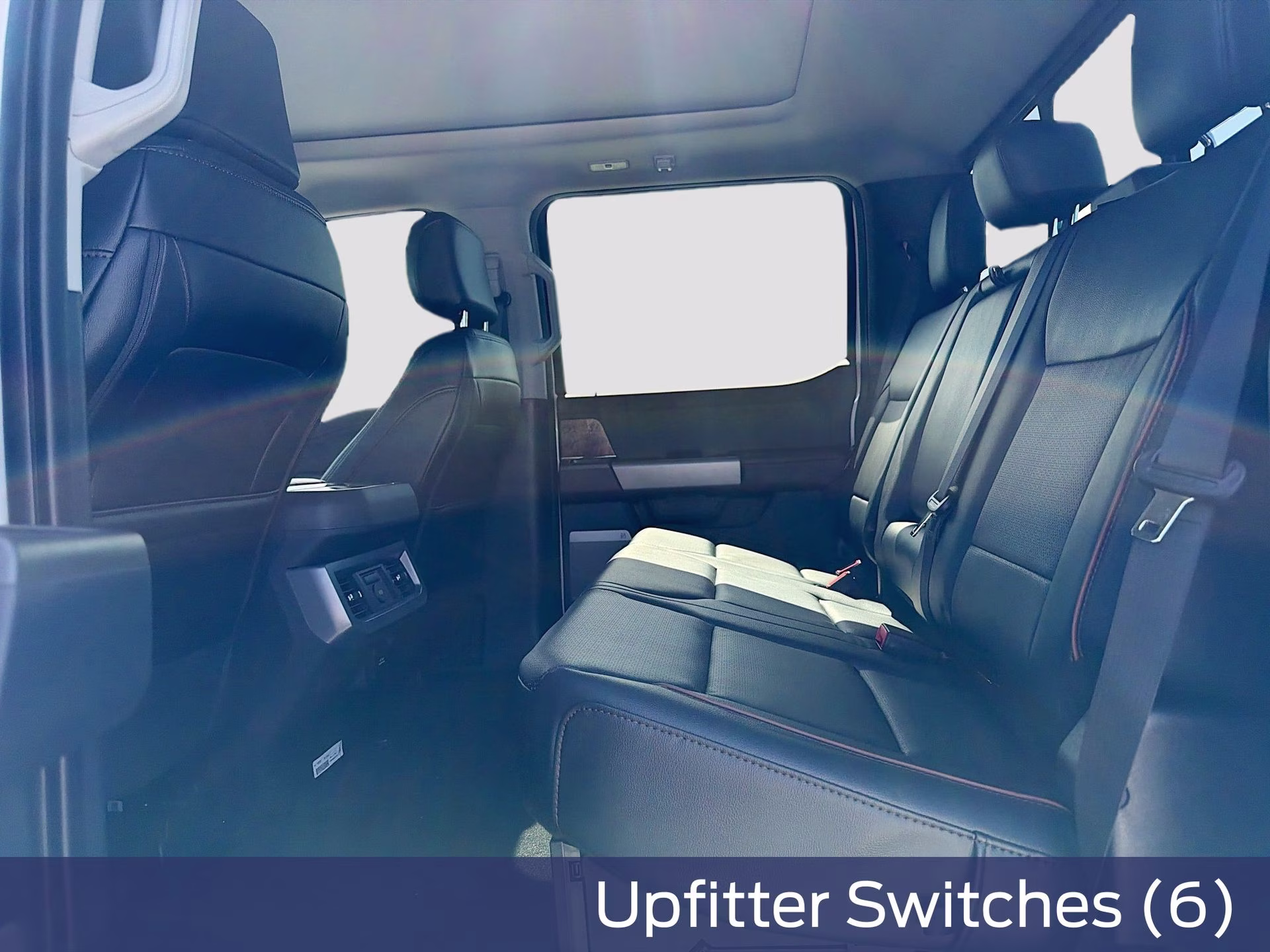 2026 Oxford White Ford Super Duty F-250 SRW Lariat 4X4 Truck