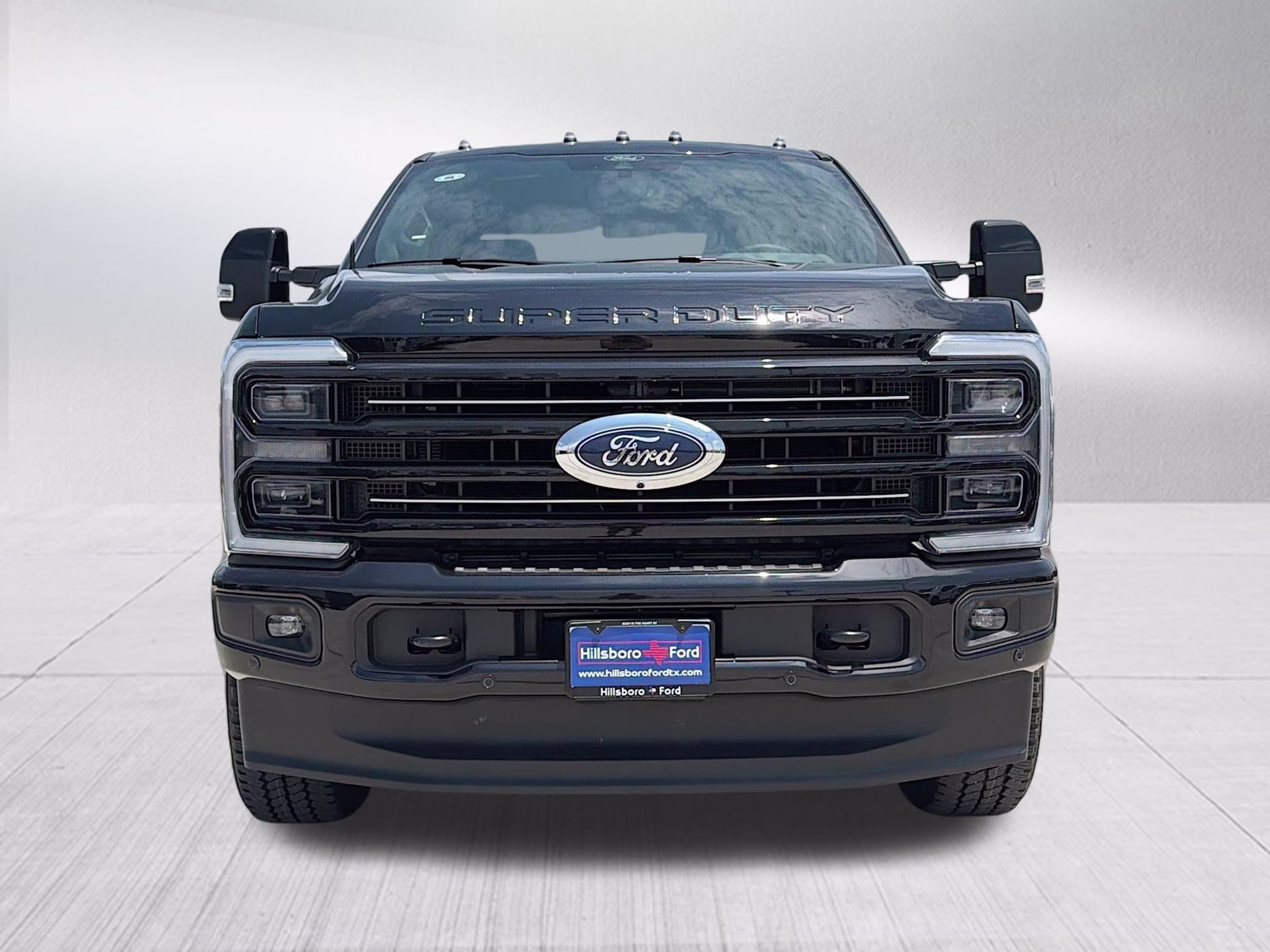 2026 Agate Black Metallic Ford Super Duty F-350 SRW Platinum 4X4 Truck