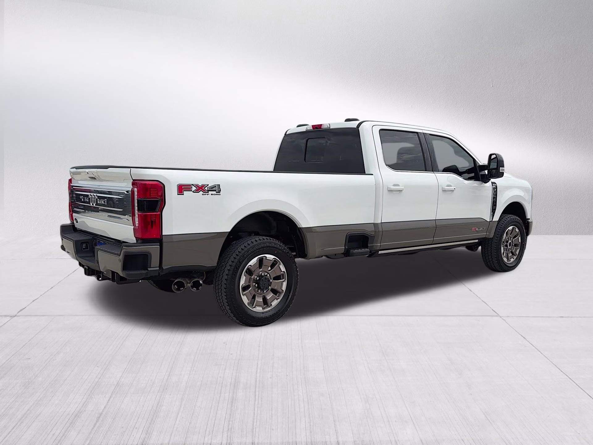 2026 Star White Metallic Tri-Coat Ford Super Duty F-350 SRW King Ranch 4X4 Truck