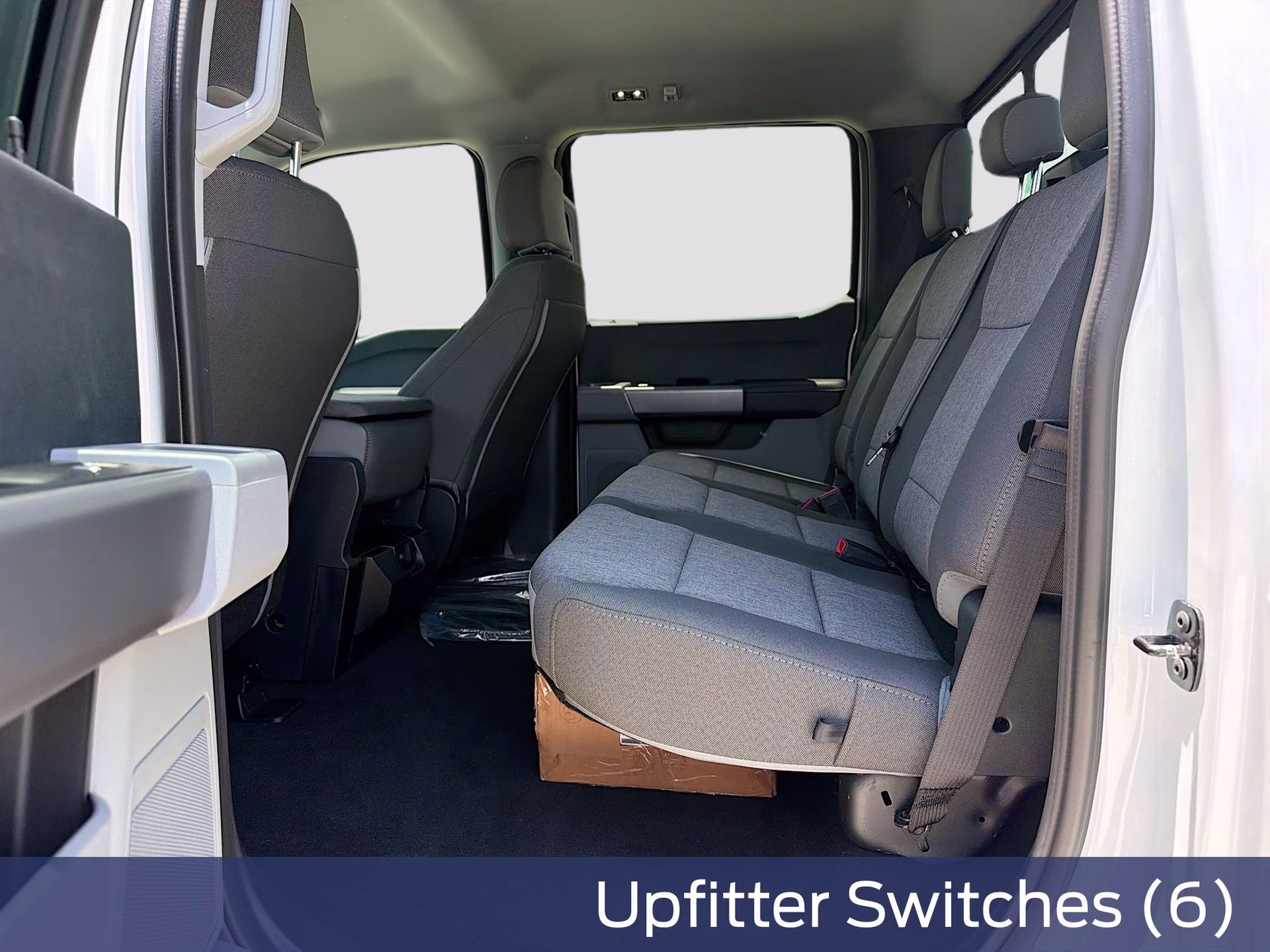 2026 Oxford White Ford Super Duty F-350 DRW XL 4X4 Truck